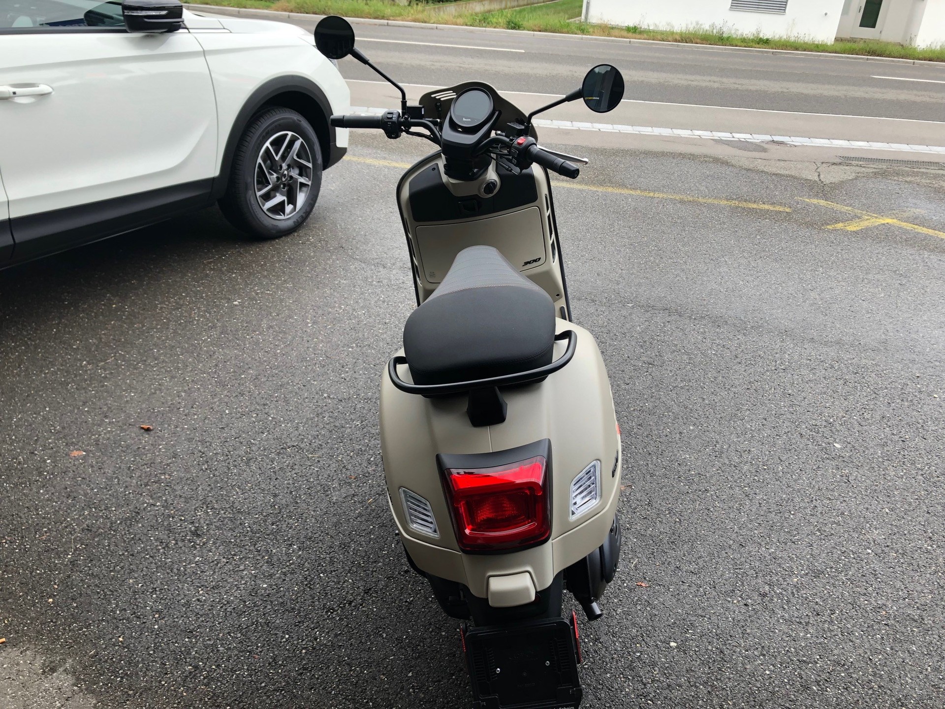 PIAGGIO Vespa GTV 300-image-4