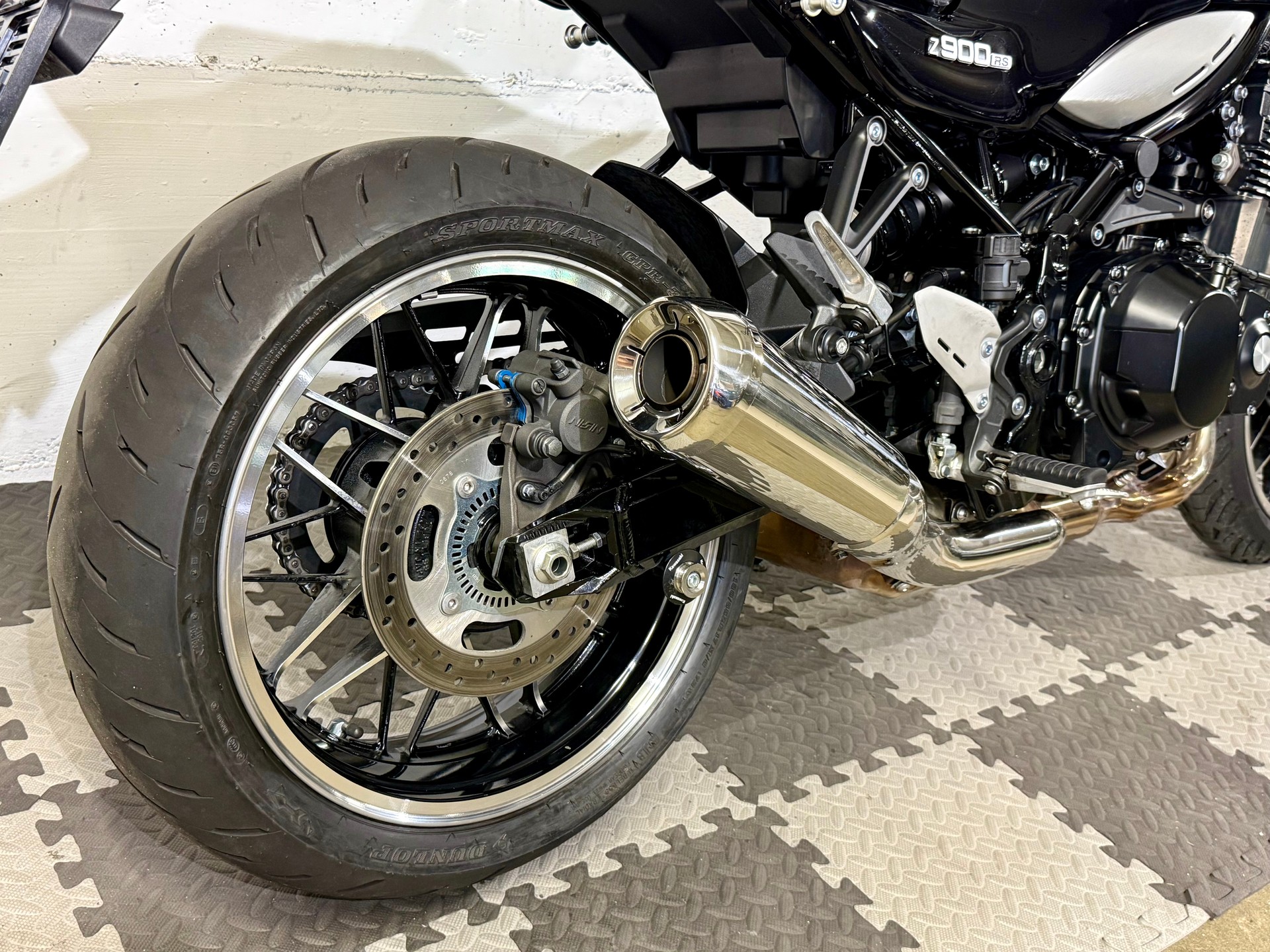 KAWASAKI Z 900 RS-image-6