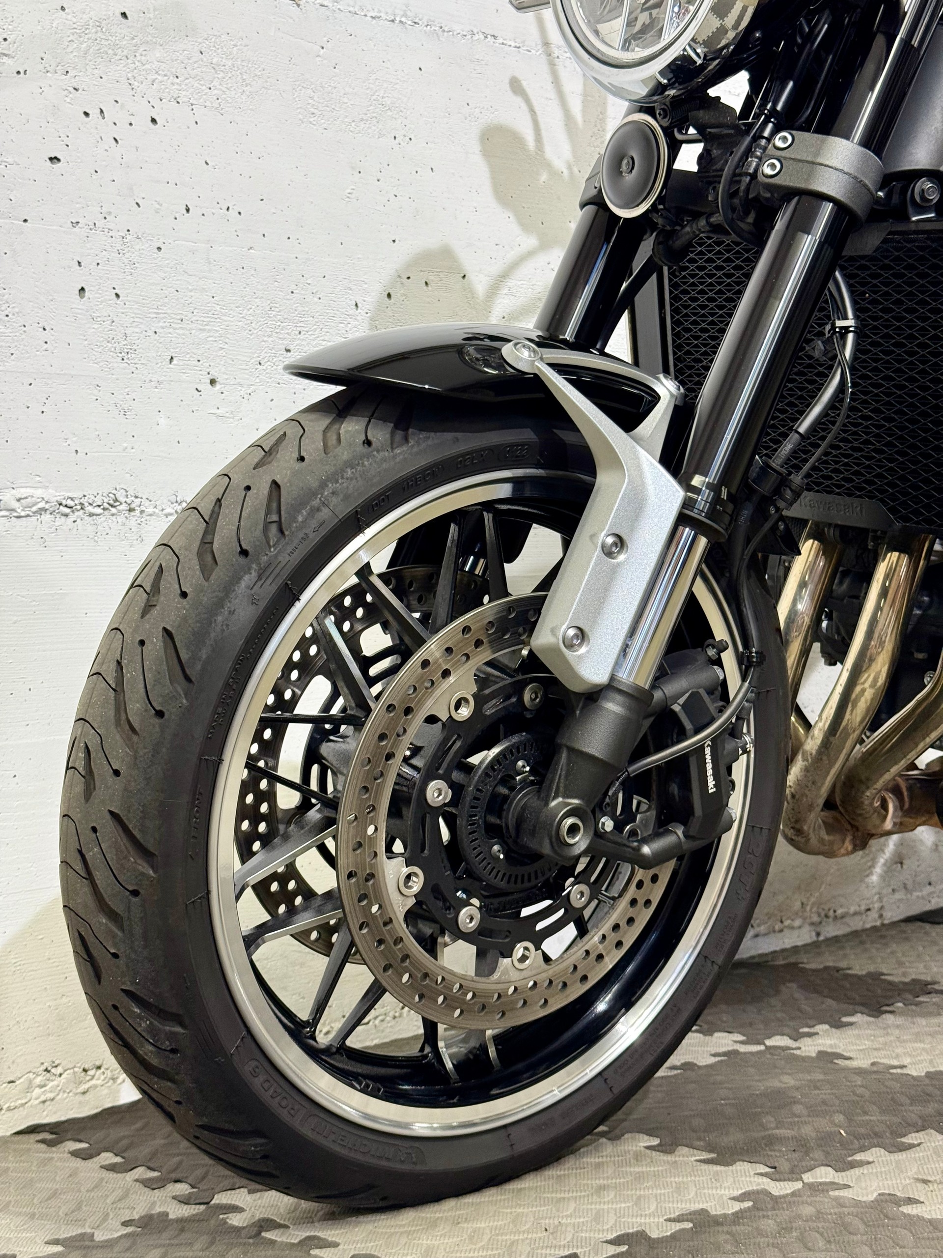KAWASAKI Z 900 RS-image-8
