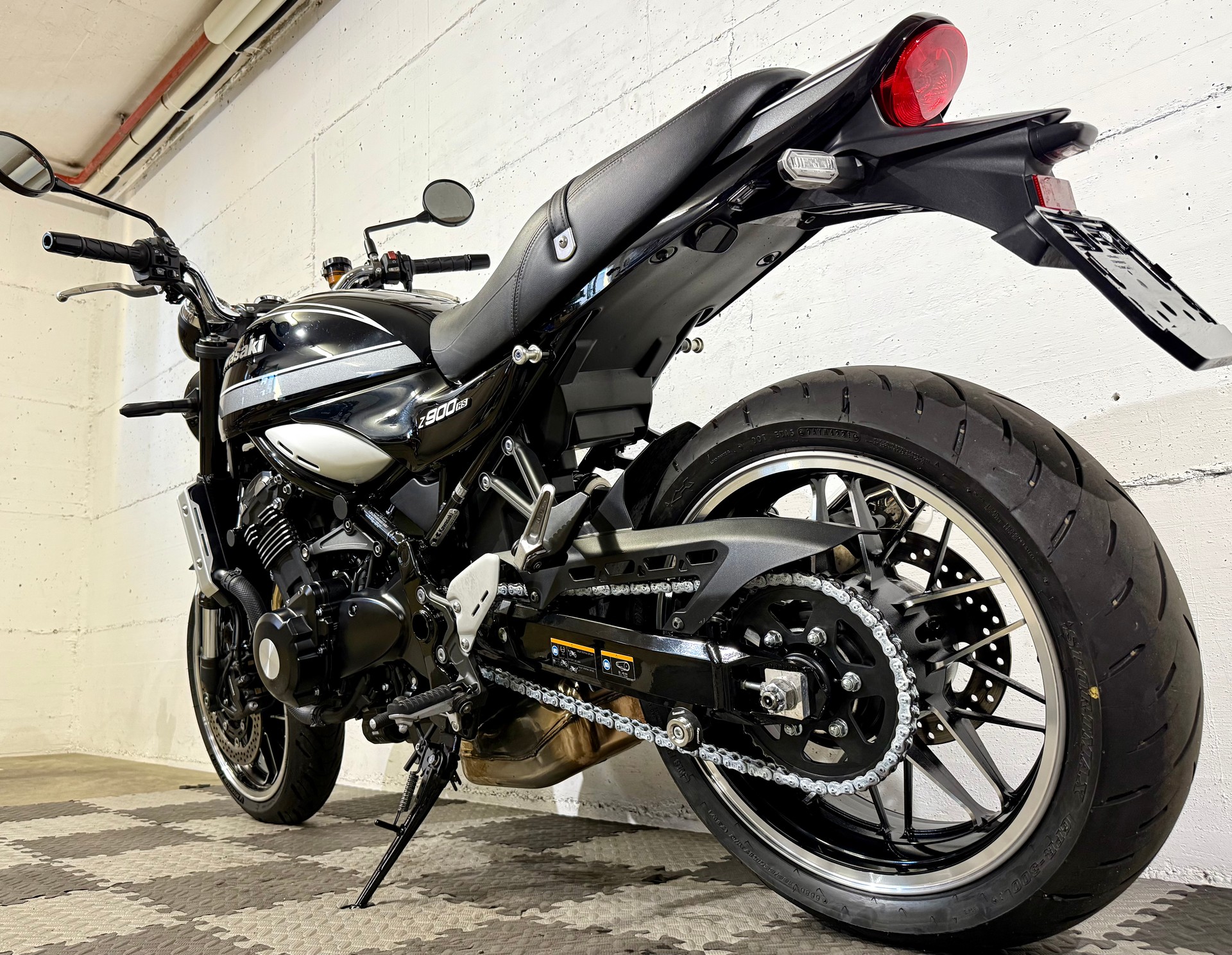 KAWASAKI Z 900 RS-image-11