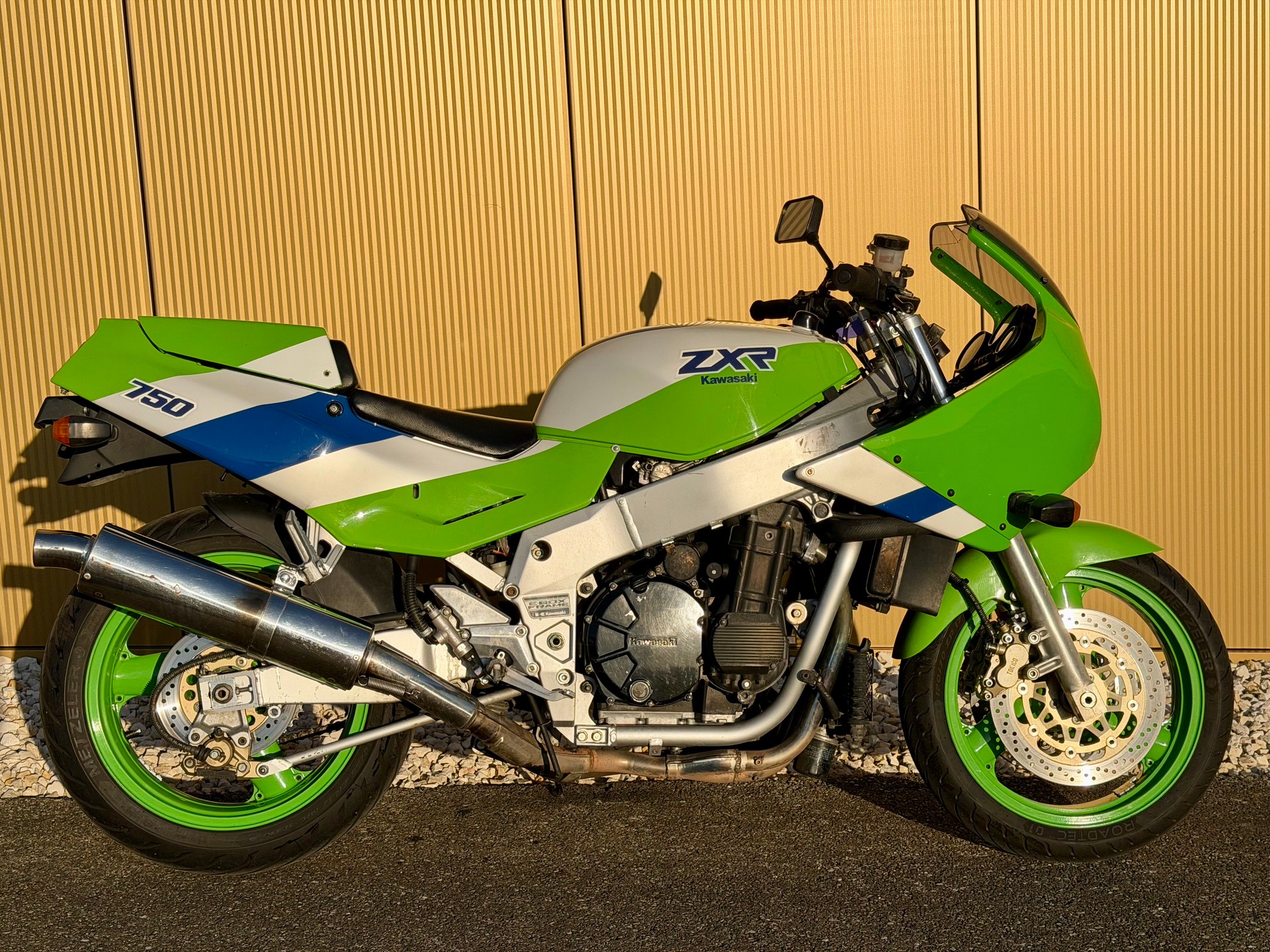 KAWASAKI ZXR - acquistare un veicolo usato | MotoScout24