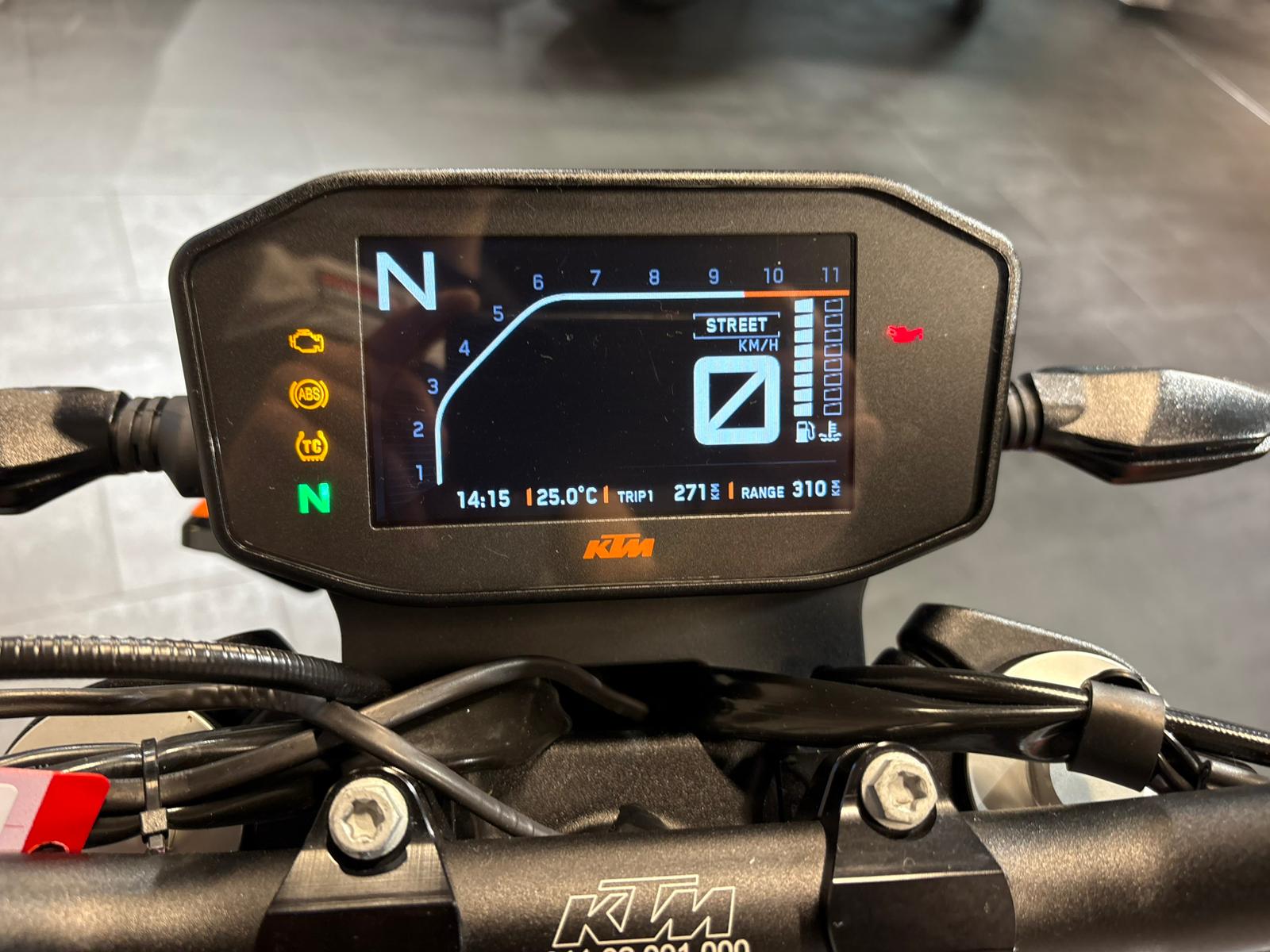 KTM 790 Duke-image-13