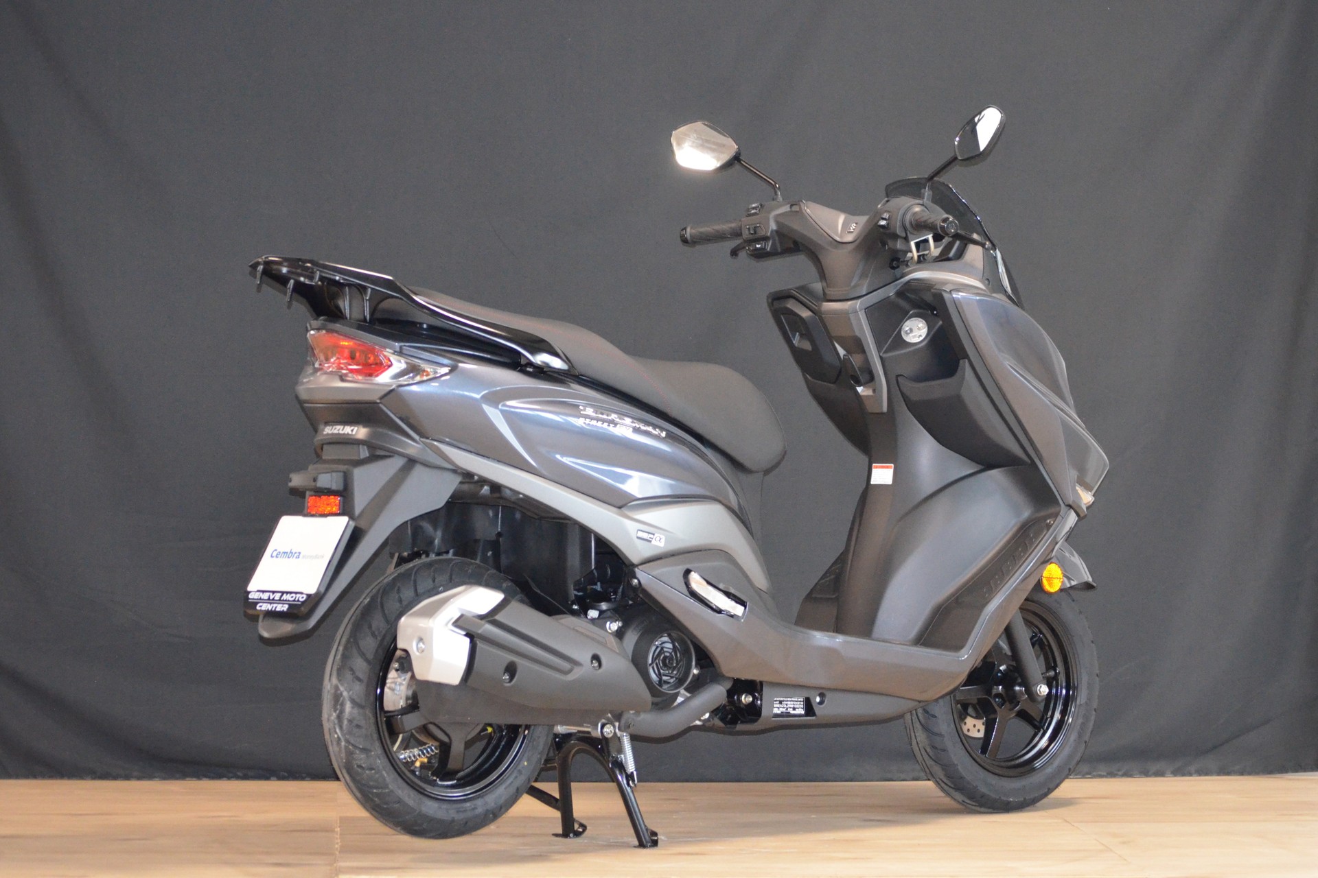 SUZUKI BURGMAN 125-showroom-element-3