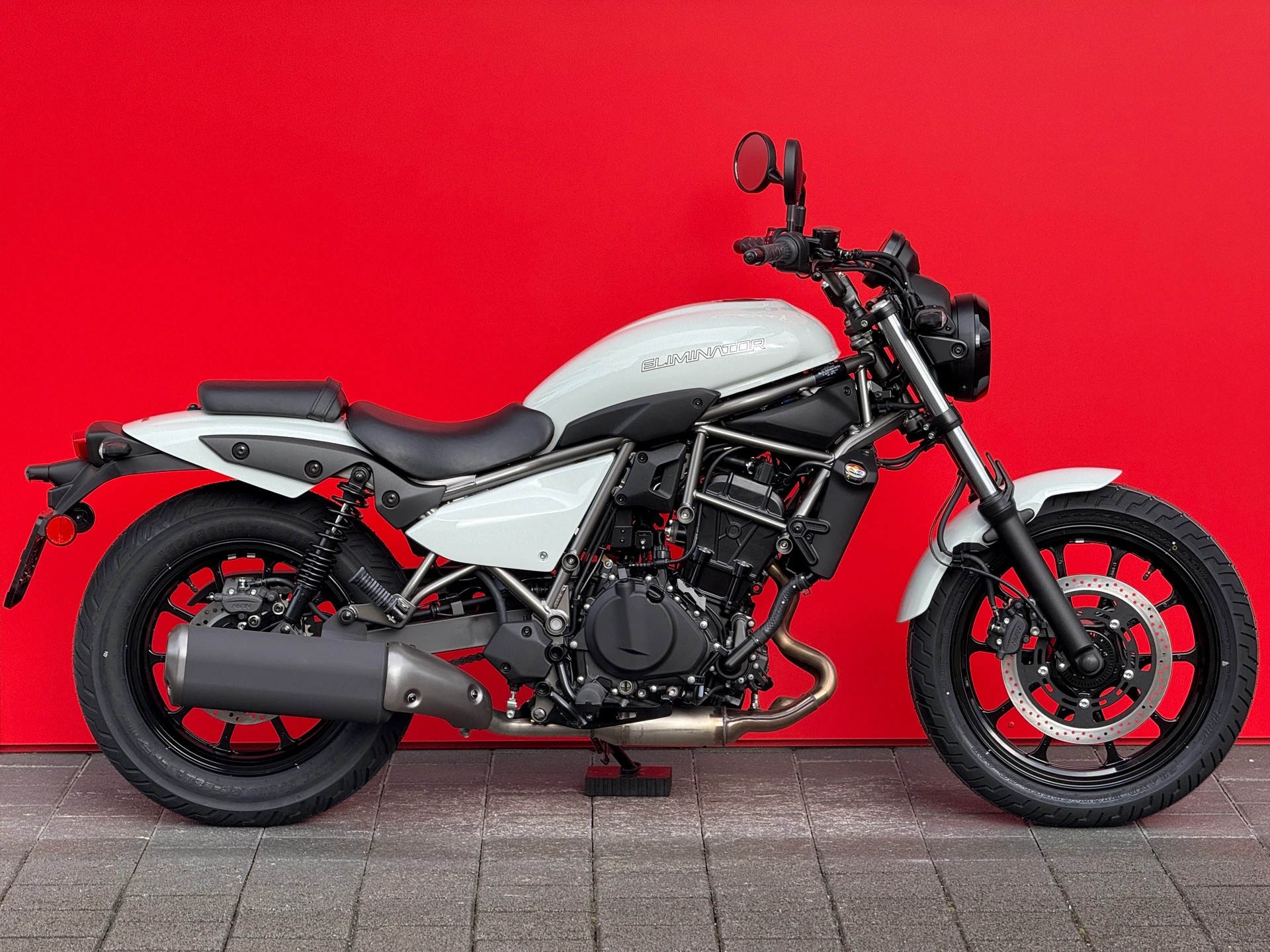 KAWASAKI Eliminator 500