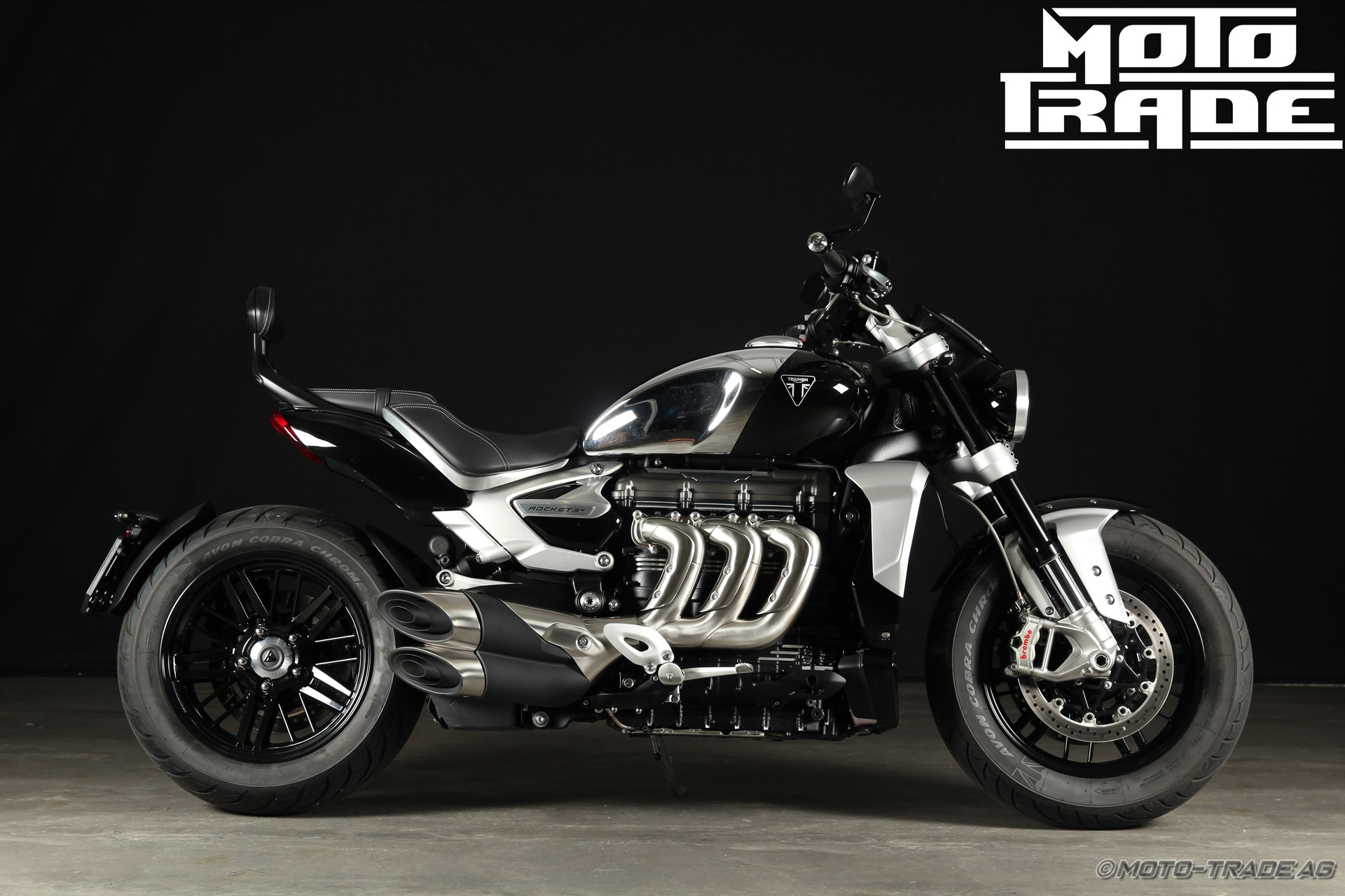 TRIUMPH Rocket 3 R Special Edition-showroom-element-1