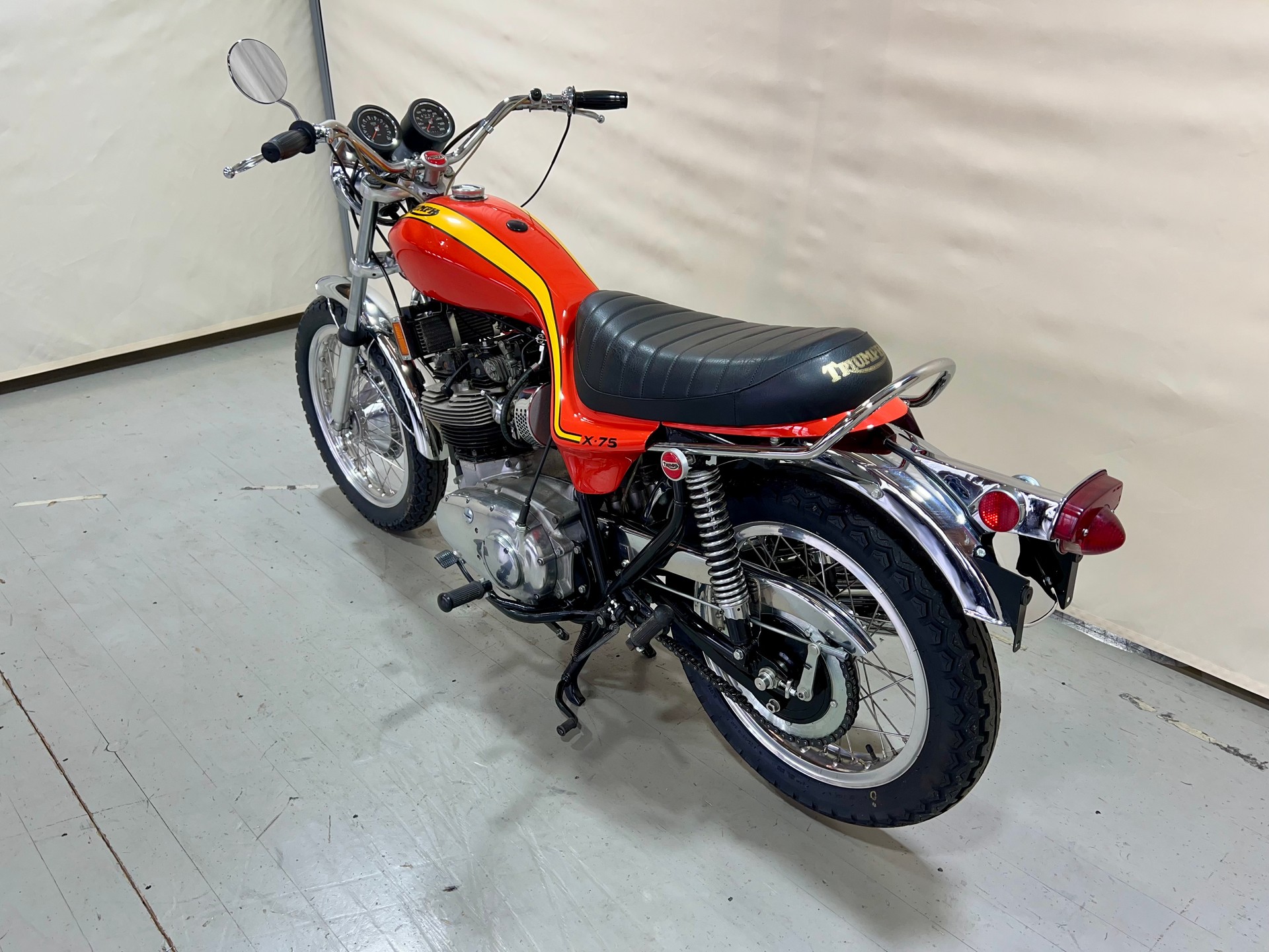 TRIUMPH X-75 Hurricane-image-10