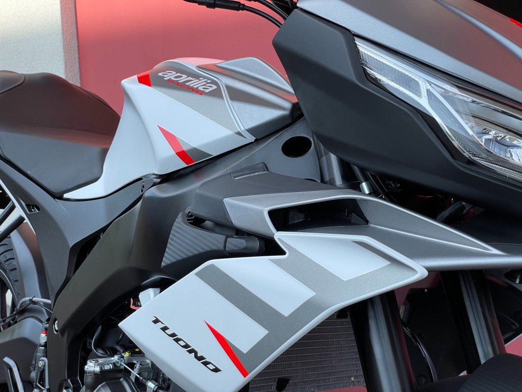 APRILIA Tuono 125 - 4 Jahre Garantie-image-13