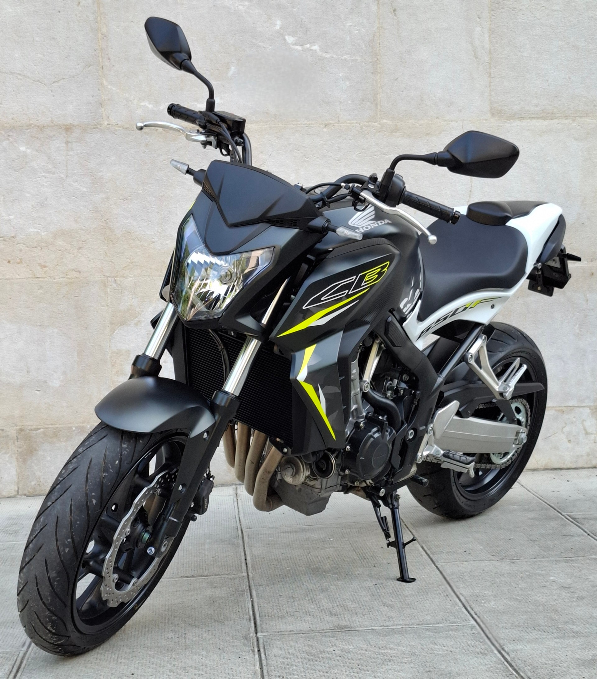 HONDA CB 650 F ABS-showroom-element-3
