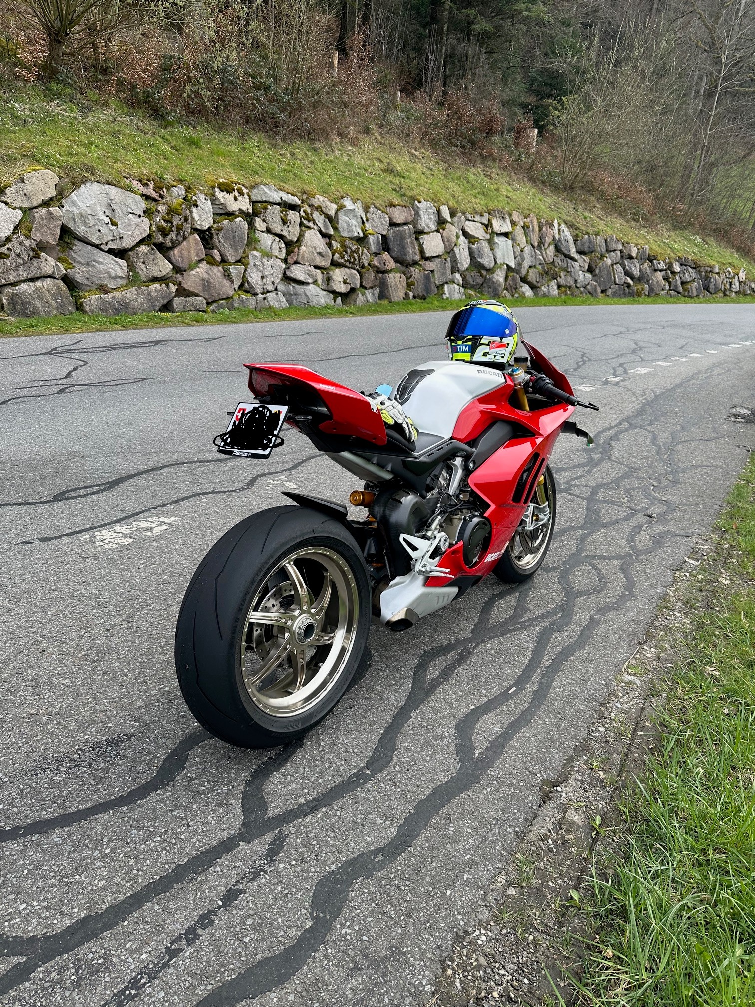 DUCATI Panigale 998 V4 R-image-4