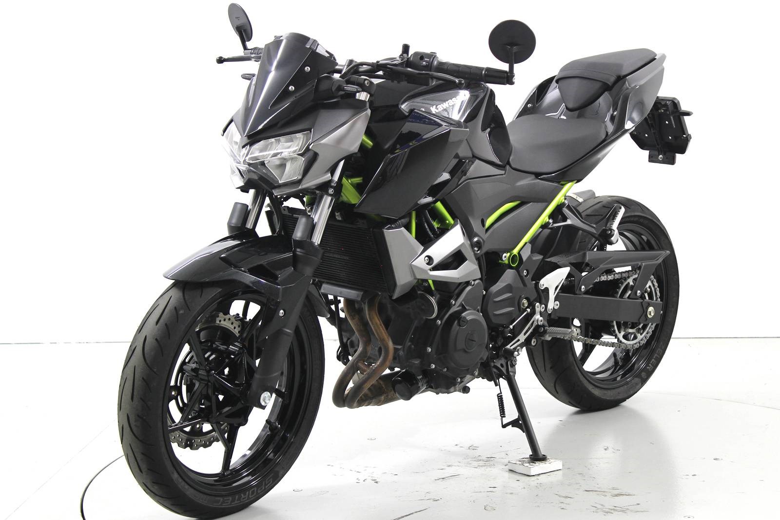 KAWASAKI Z 400 ABS-showroom-element-2