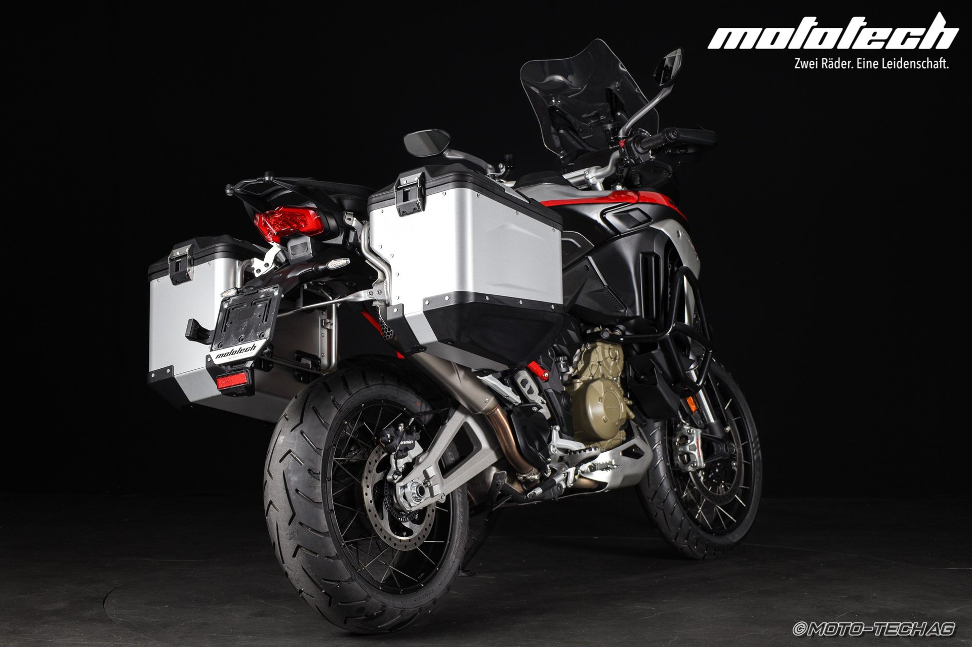 DUCATI Multistrada V4 Rally Travel Adventure-showroom-element-2