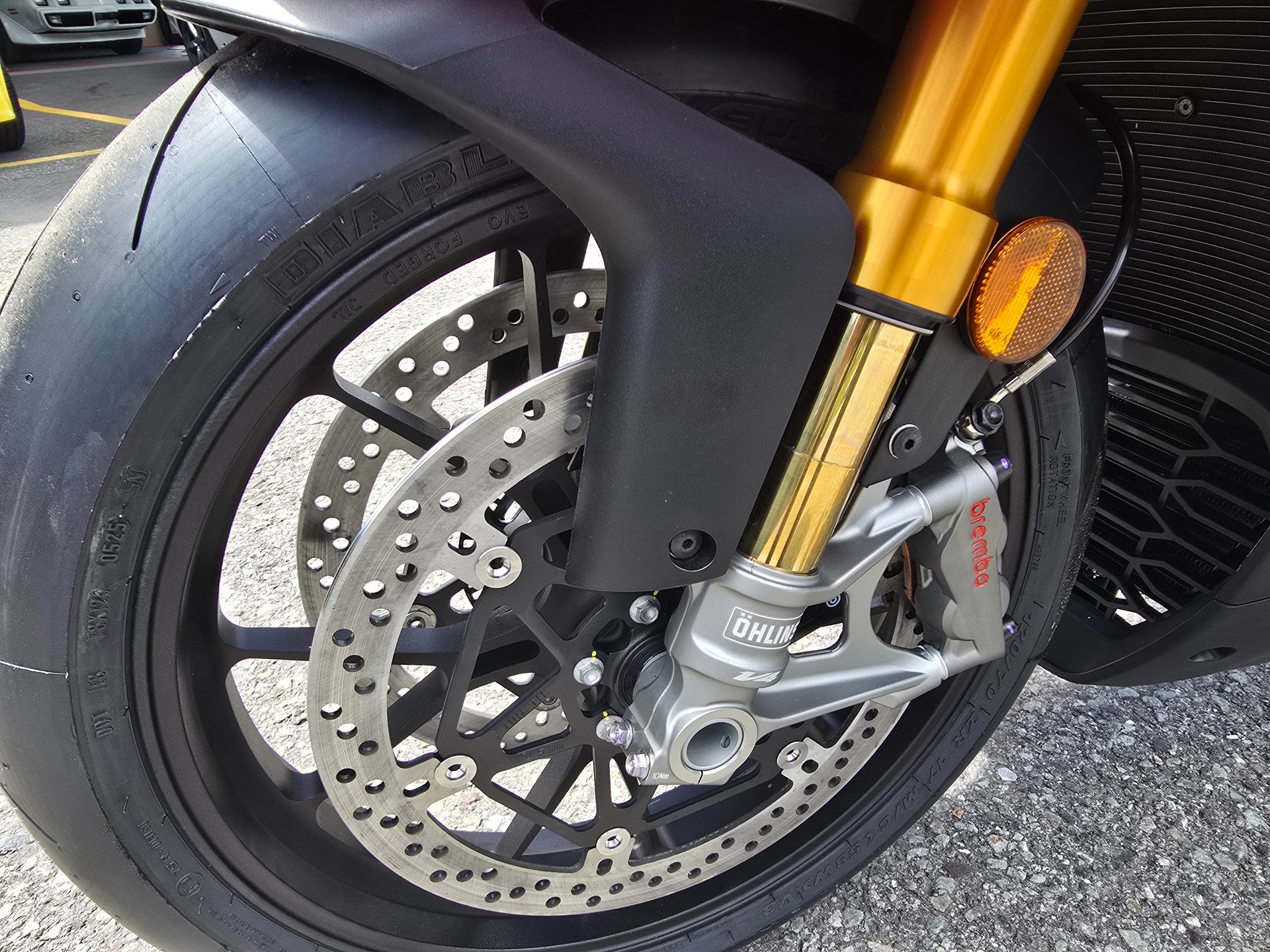 APRILIA RSV4 1100 Factory NEW 2025-image-10