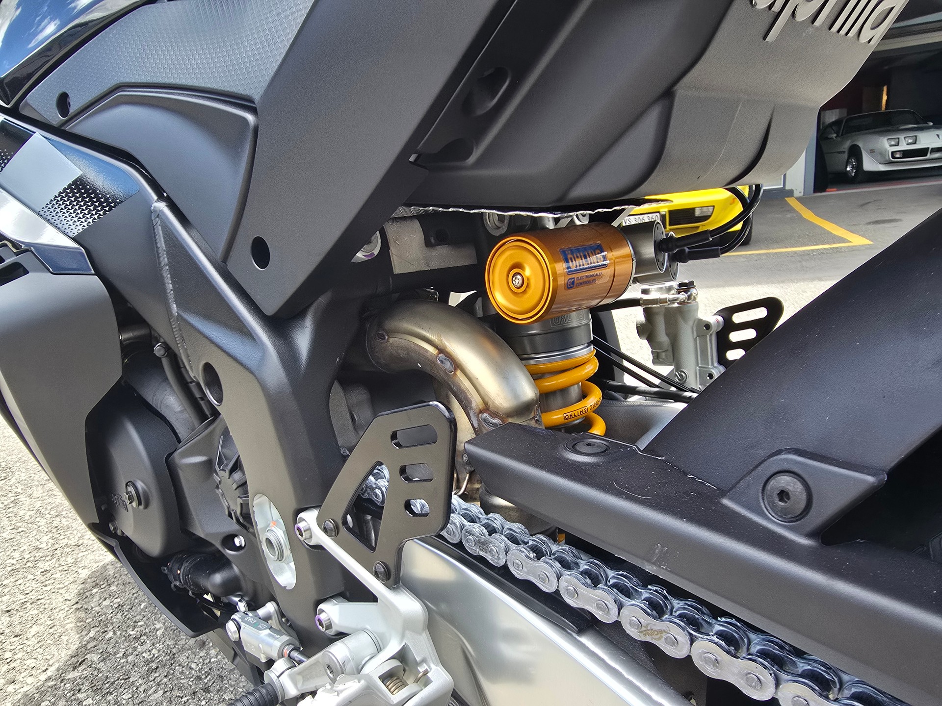 APRILIA RSV4 1100 Factory NEW 2025-image-6