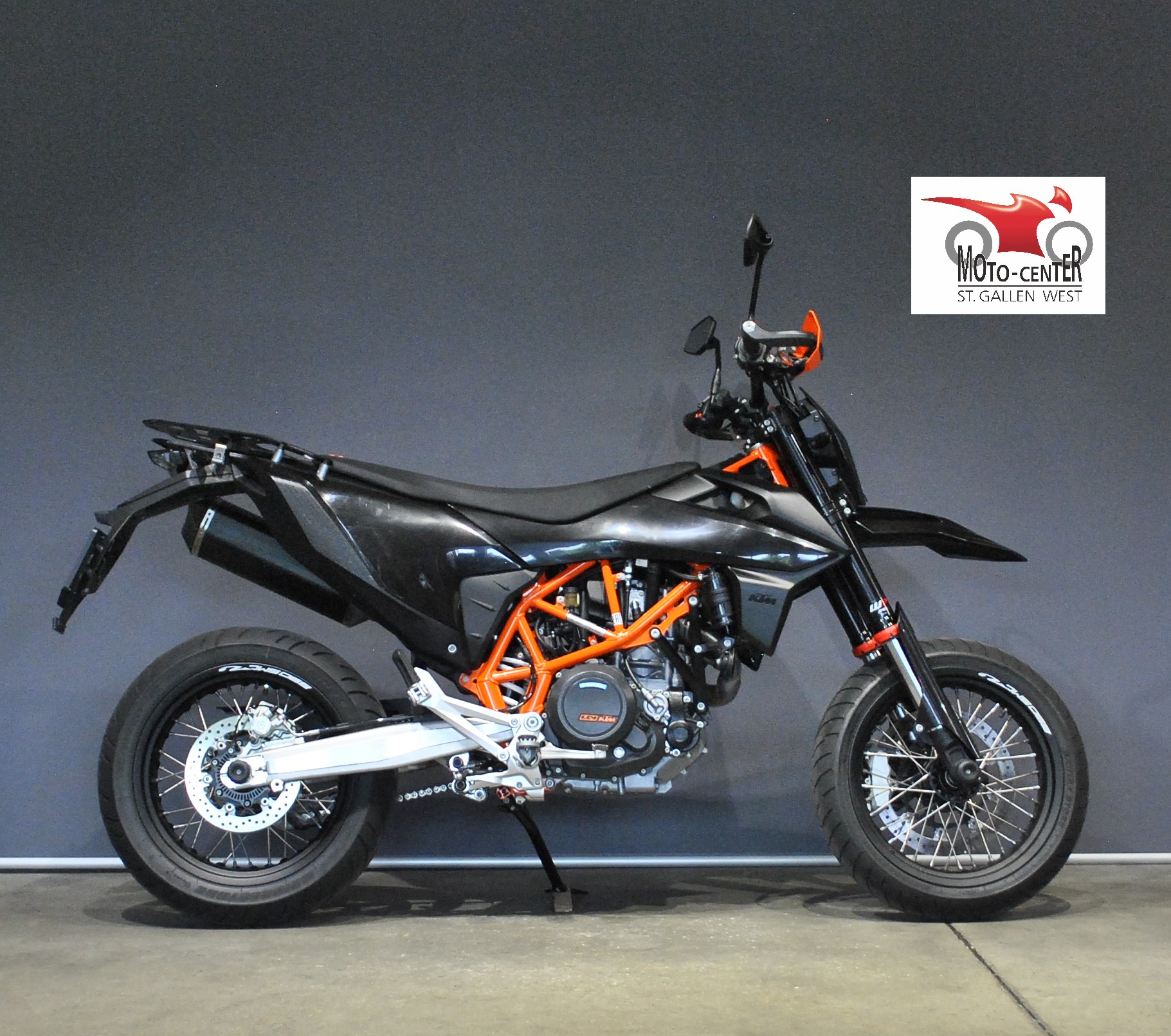 KTM 690 SMC R-image-1