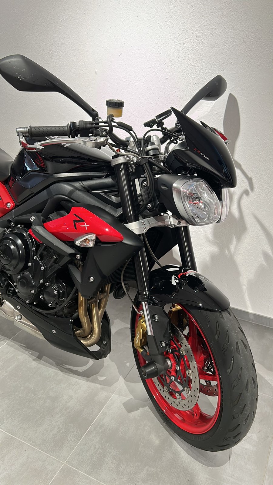 TRIUMPH Street Triple 675 Rx ABS-image-2