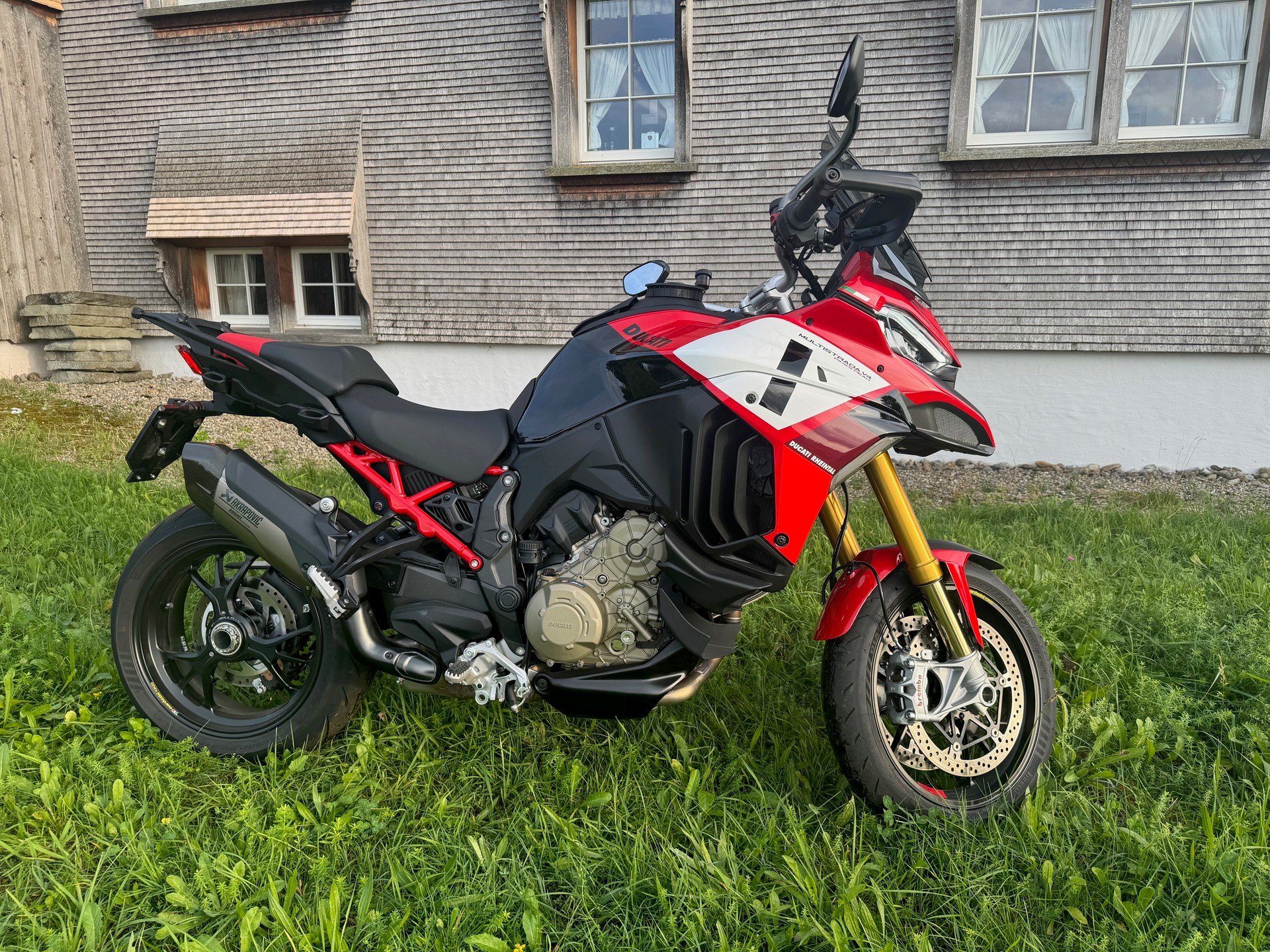 DUCATI Multistrada V4 Pikes Peak Radar