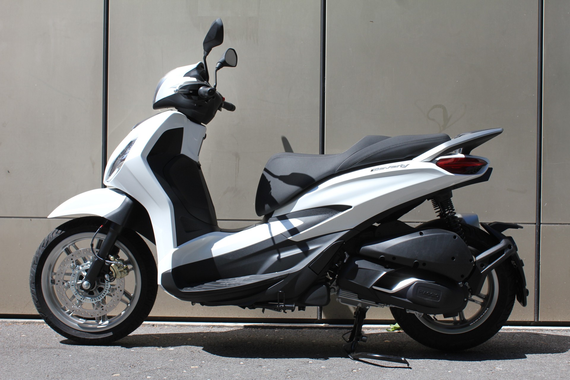 PIAGGIO Beverly 310 E5+-showroom-element-3