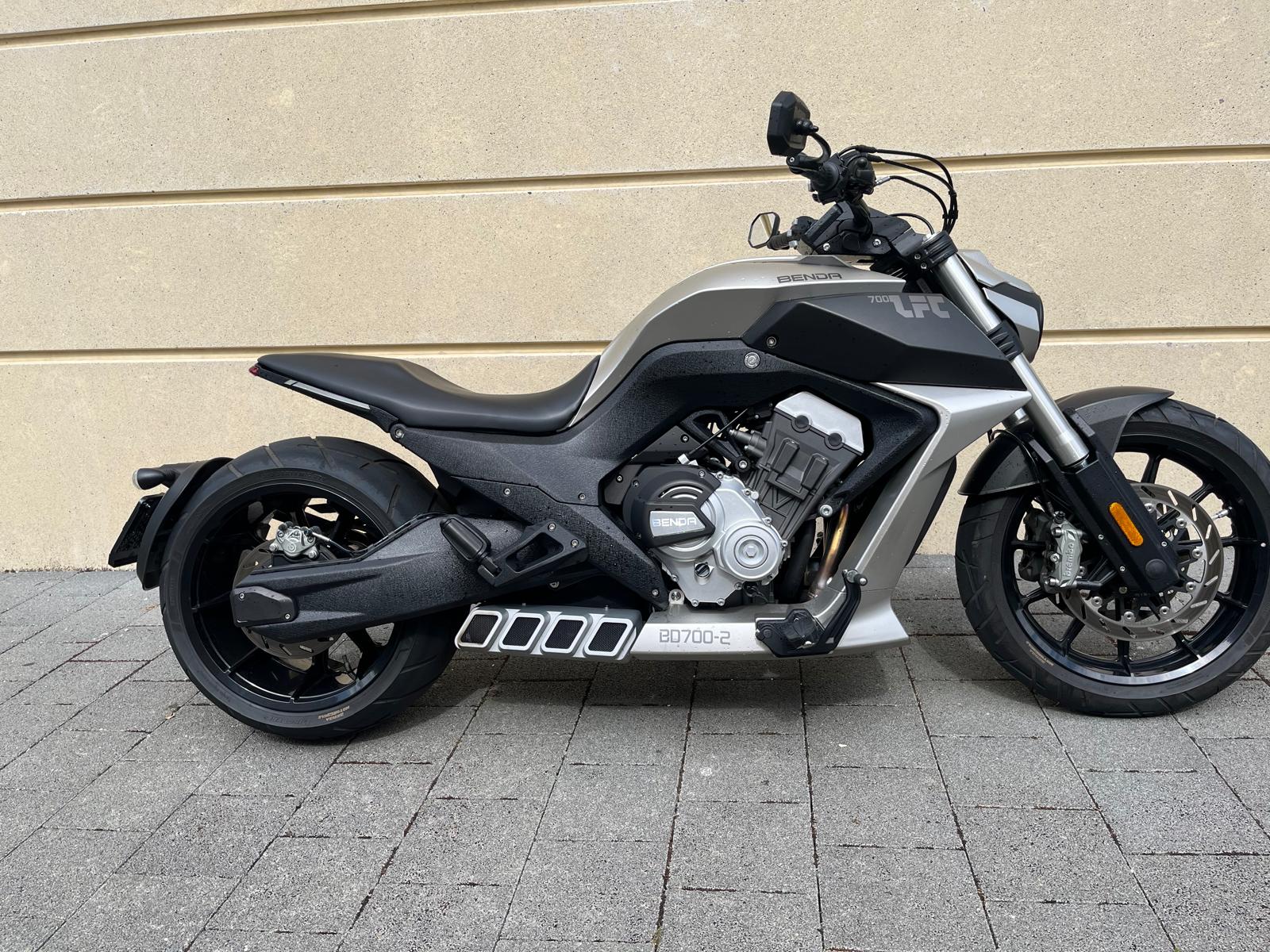 BENDA LFC 700-image-1