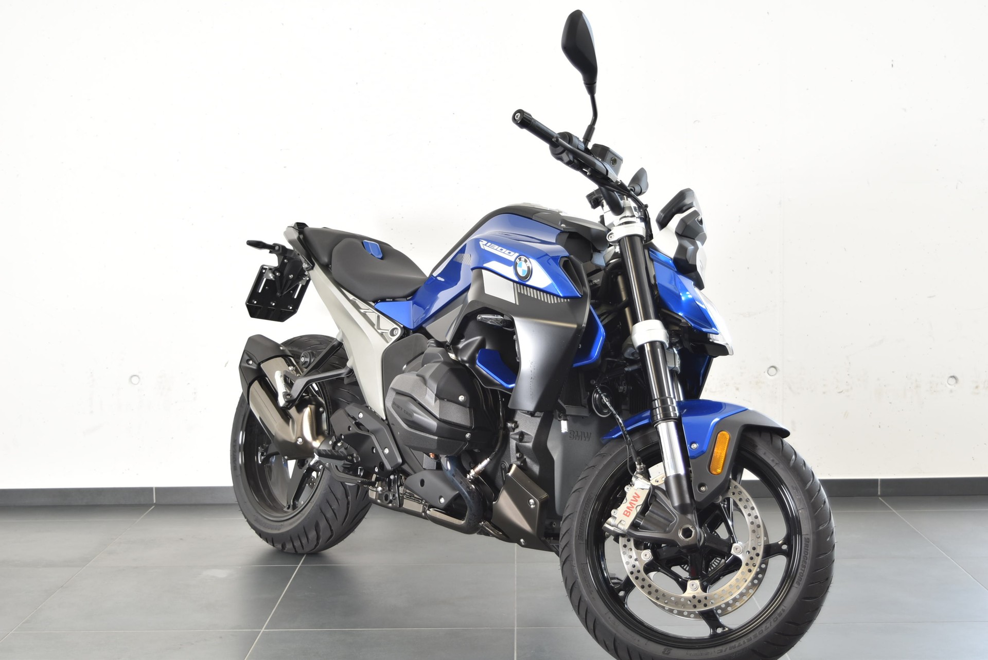 BMW R 1300 R-image-2