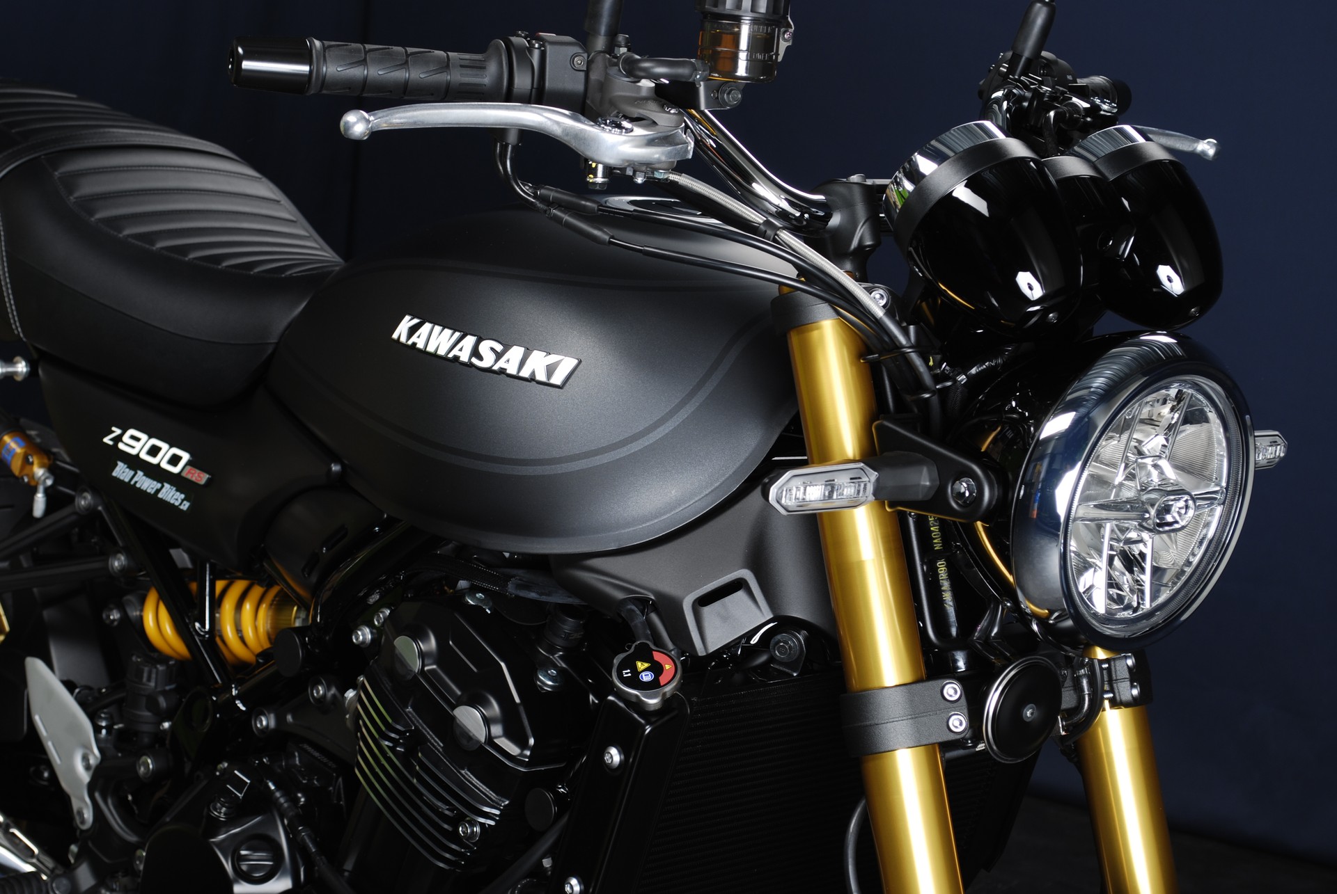 KAWASAKI Z 900 RS SE MY25-showroom-element-3
