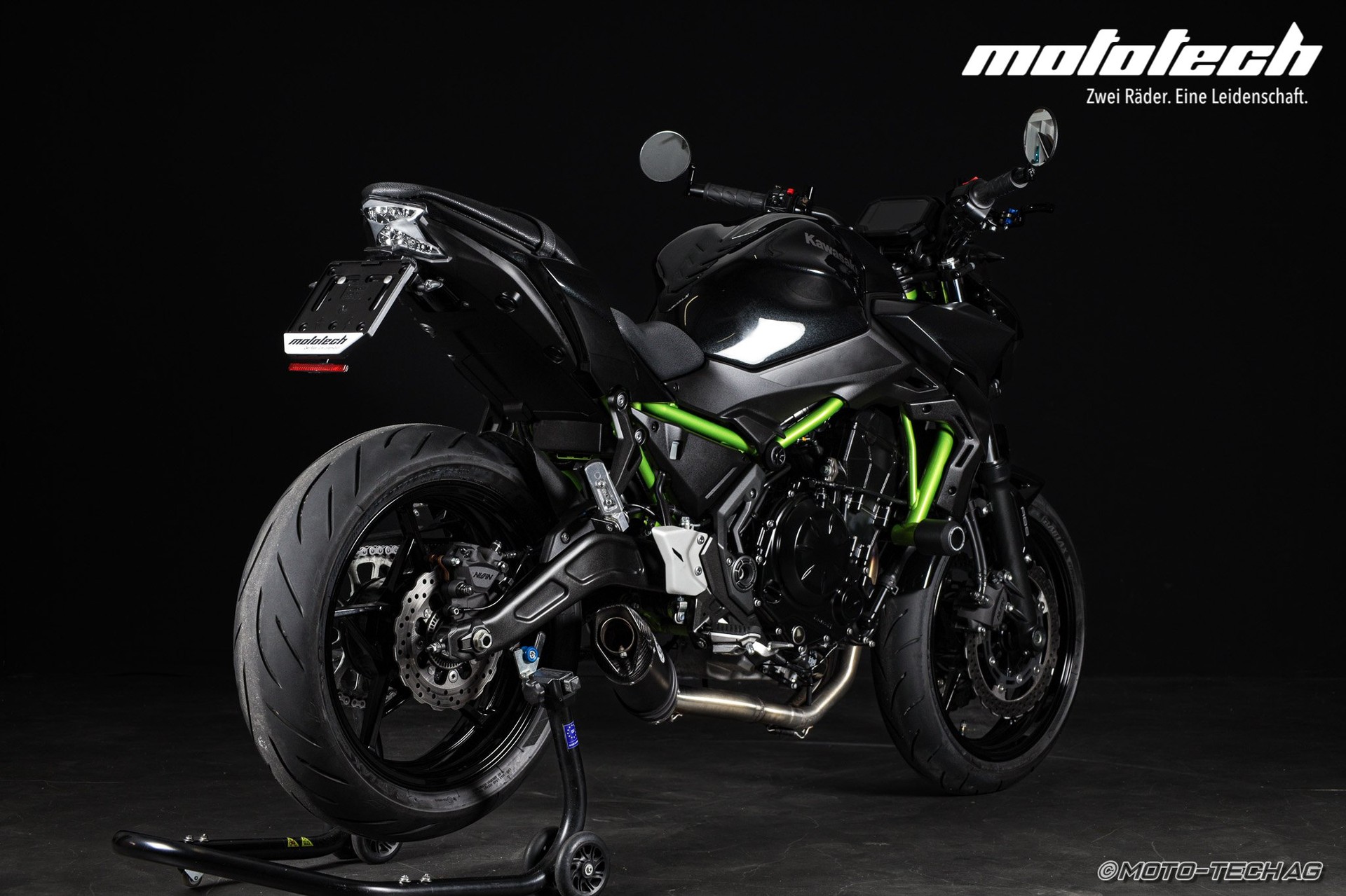 KAWASAKI Z 650 (35kW) ROADS-showroom-element-2