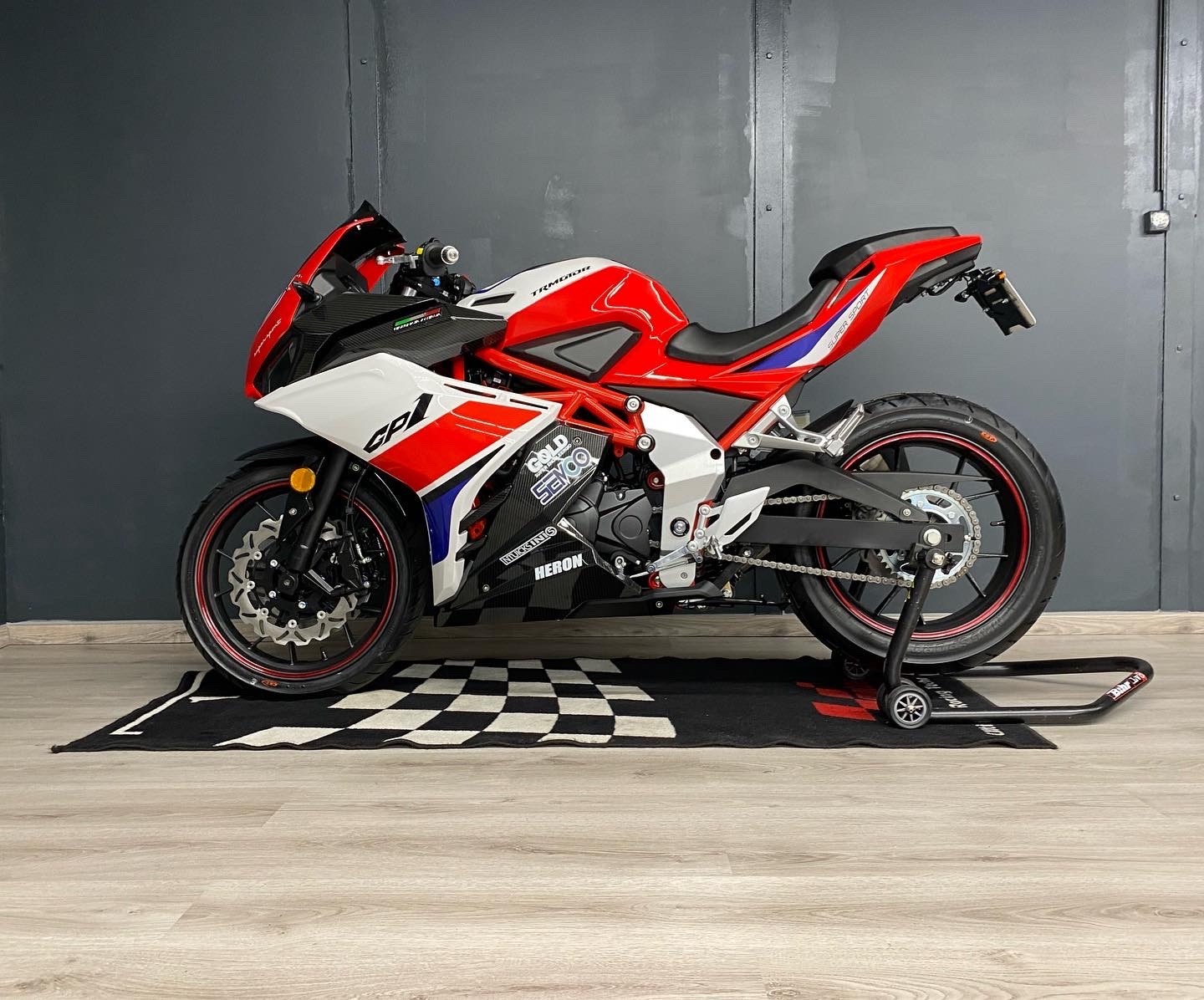 TRMOTOR GP 1 125cc-showroom-element-1
