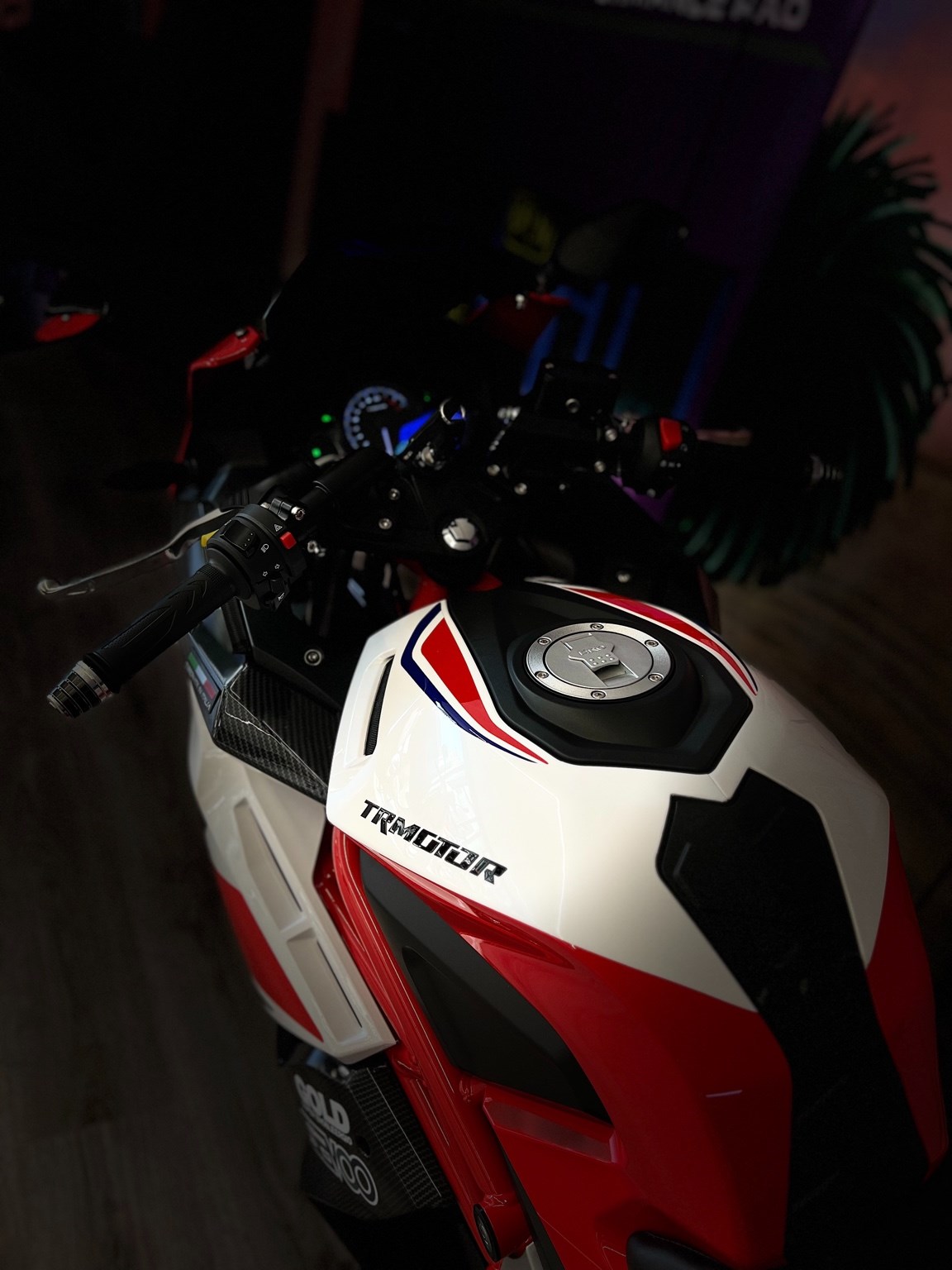 TRMOTOR GP 1 125cc-showroom-element-3