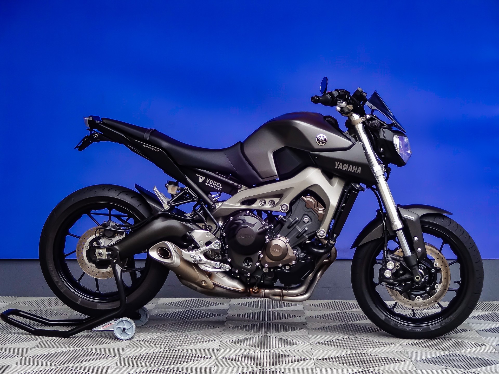 YAMAHA MT-09 ABS