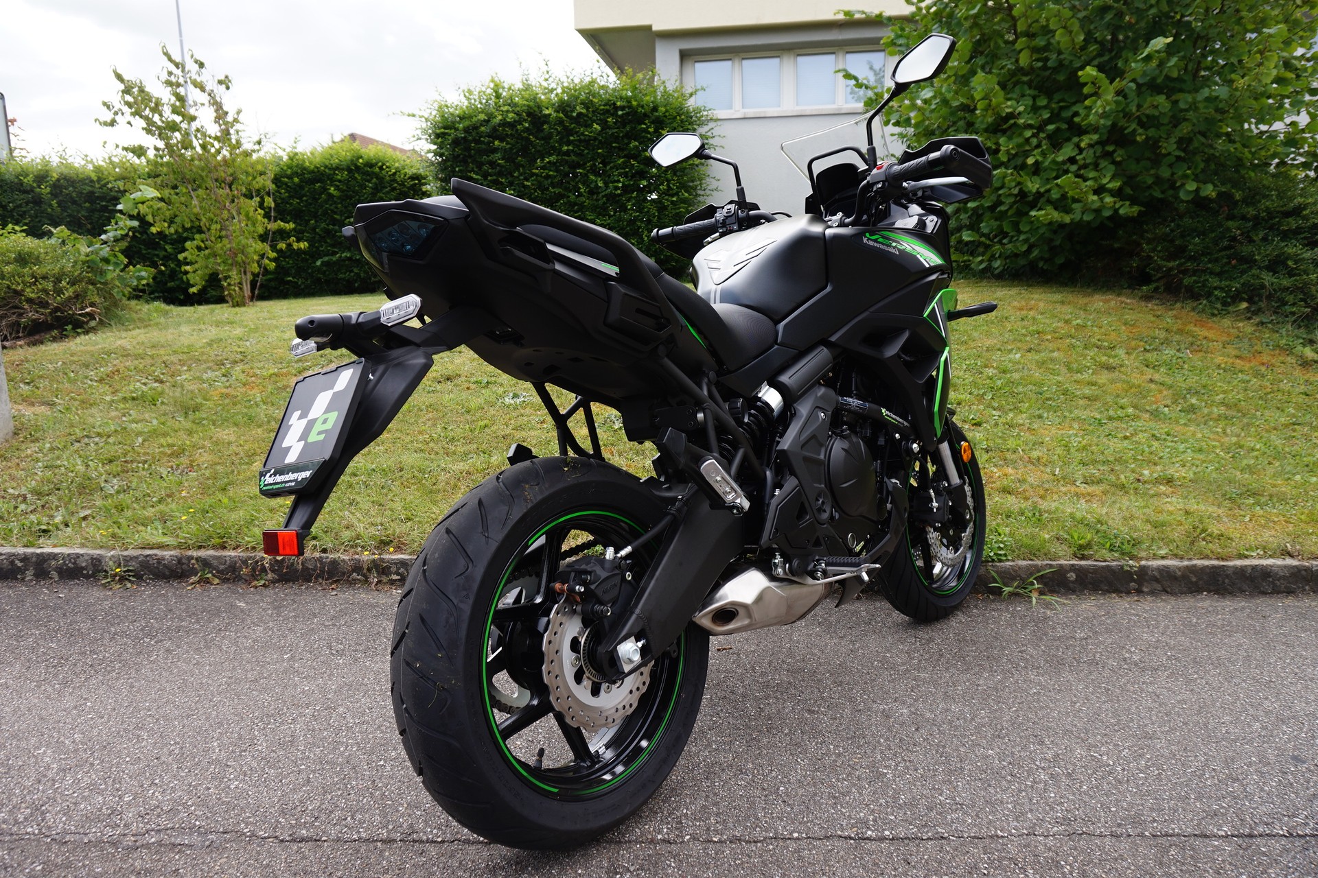 KAWASAKI Versys 650 ABS (49/35kW) MY24-image-3