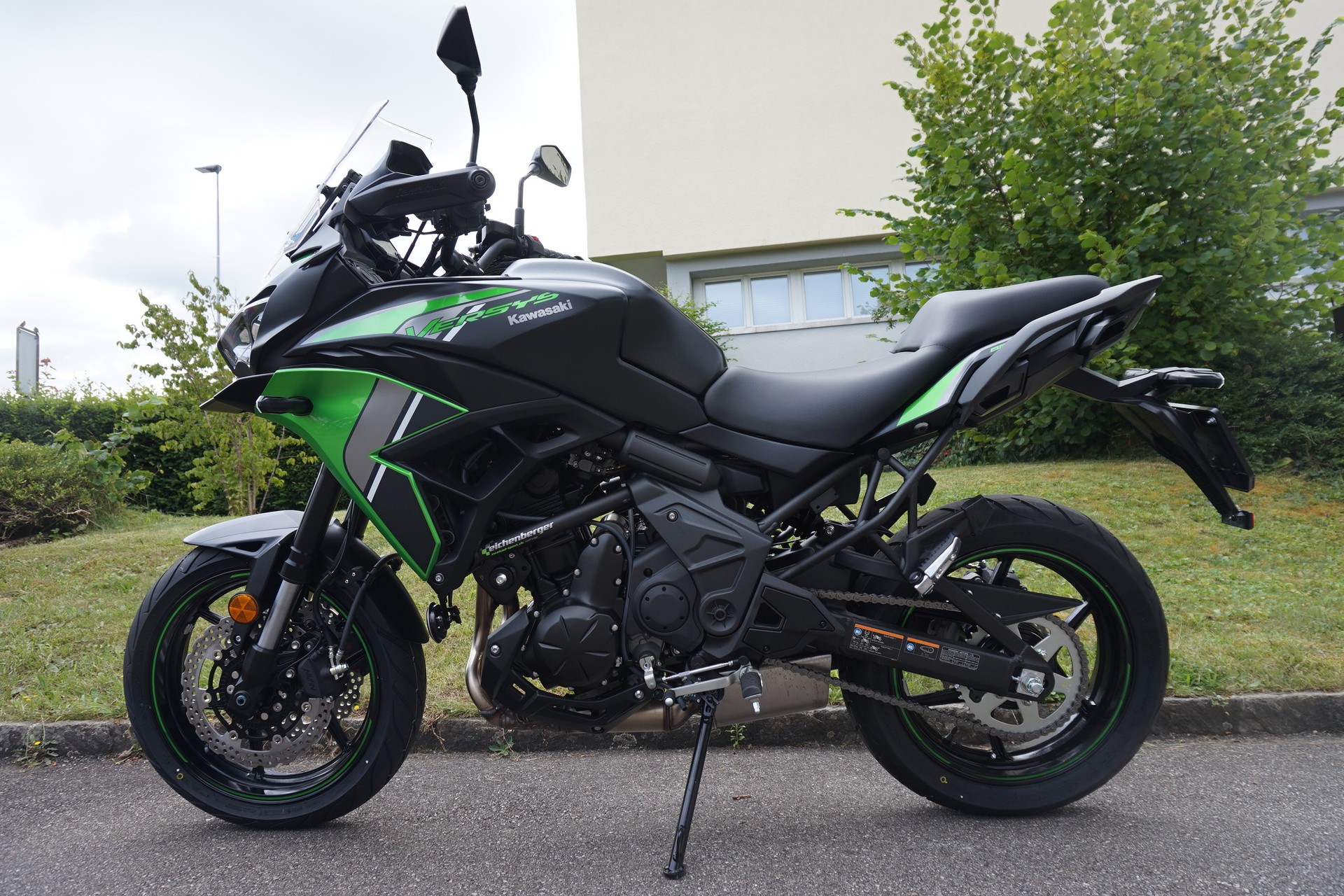 KAWASAKI Versys 650 ABS (49/35kW) MY24-image-6