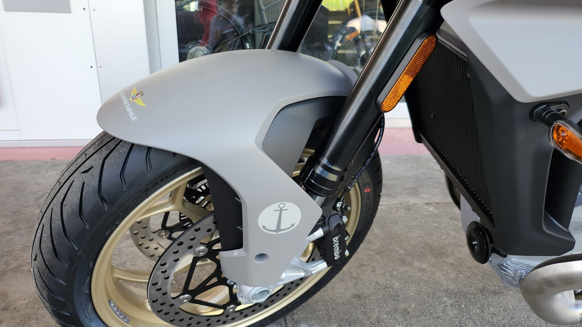 MOTO GUZZI V100 Mandello Aviazione Navale-showroom-element-3
