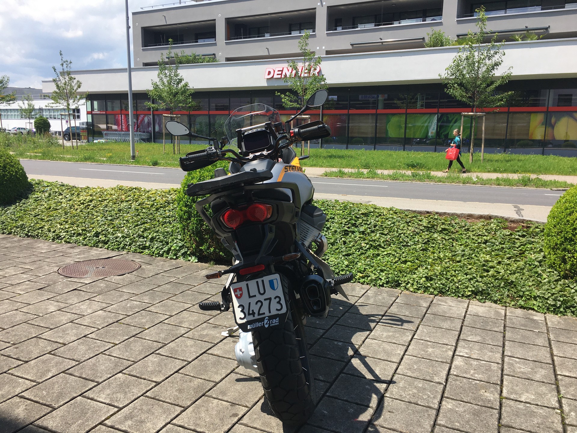 MOTO GUZZI Stelvio 1000 PFF RAS EU5+-showroom-element-3