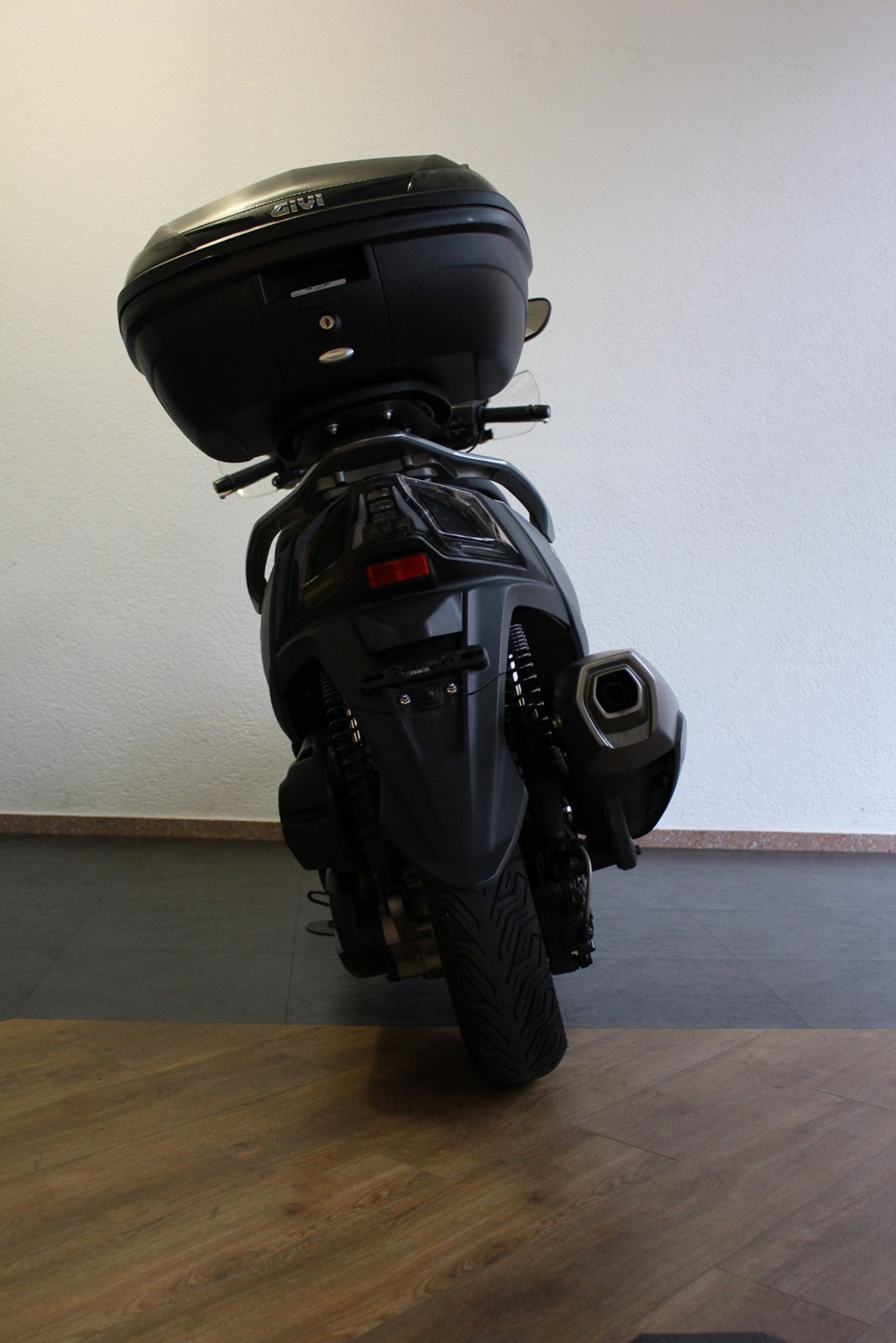 KYMCO Agility 300-showroom-element-2
