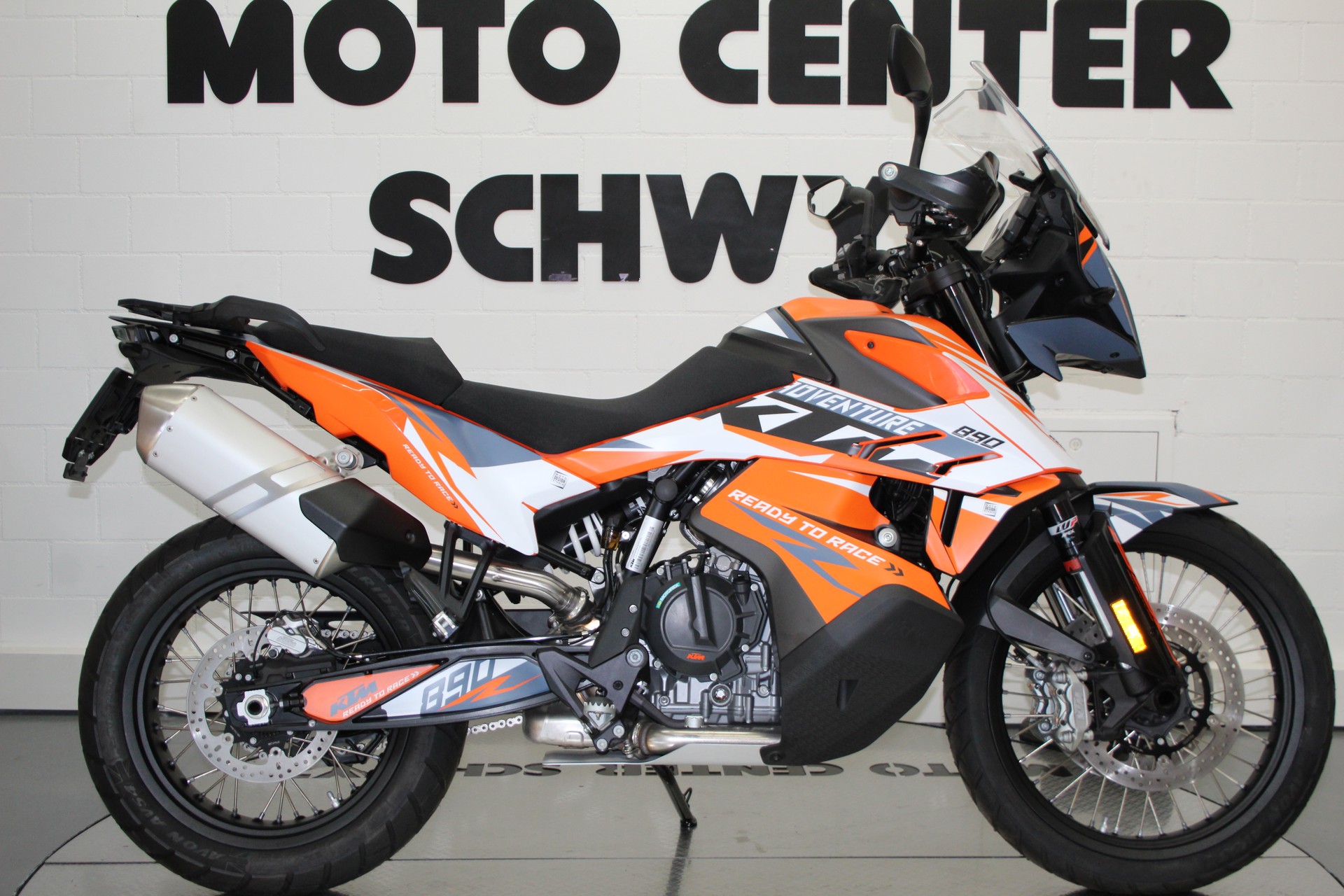 KTM 890 Adventure