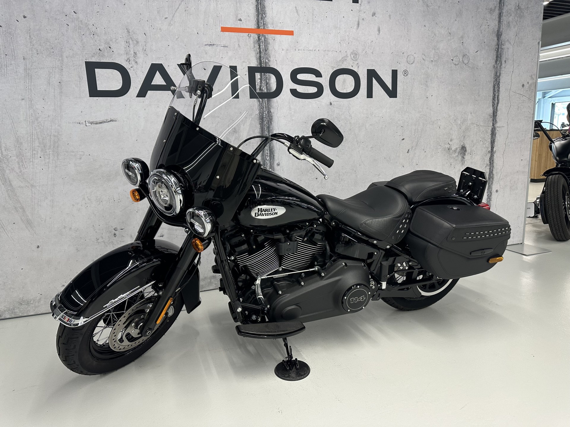 HARLEY-DAVIDSON FLHCS 1868 Softail Heritage Classic 114-image-1