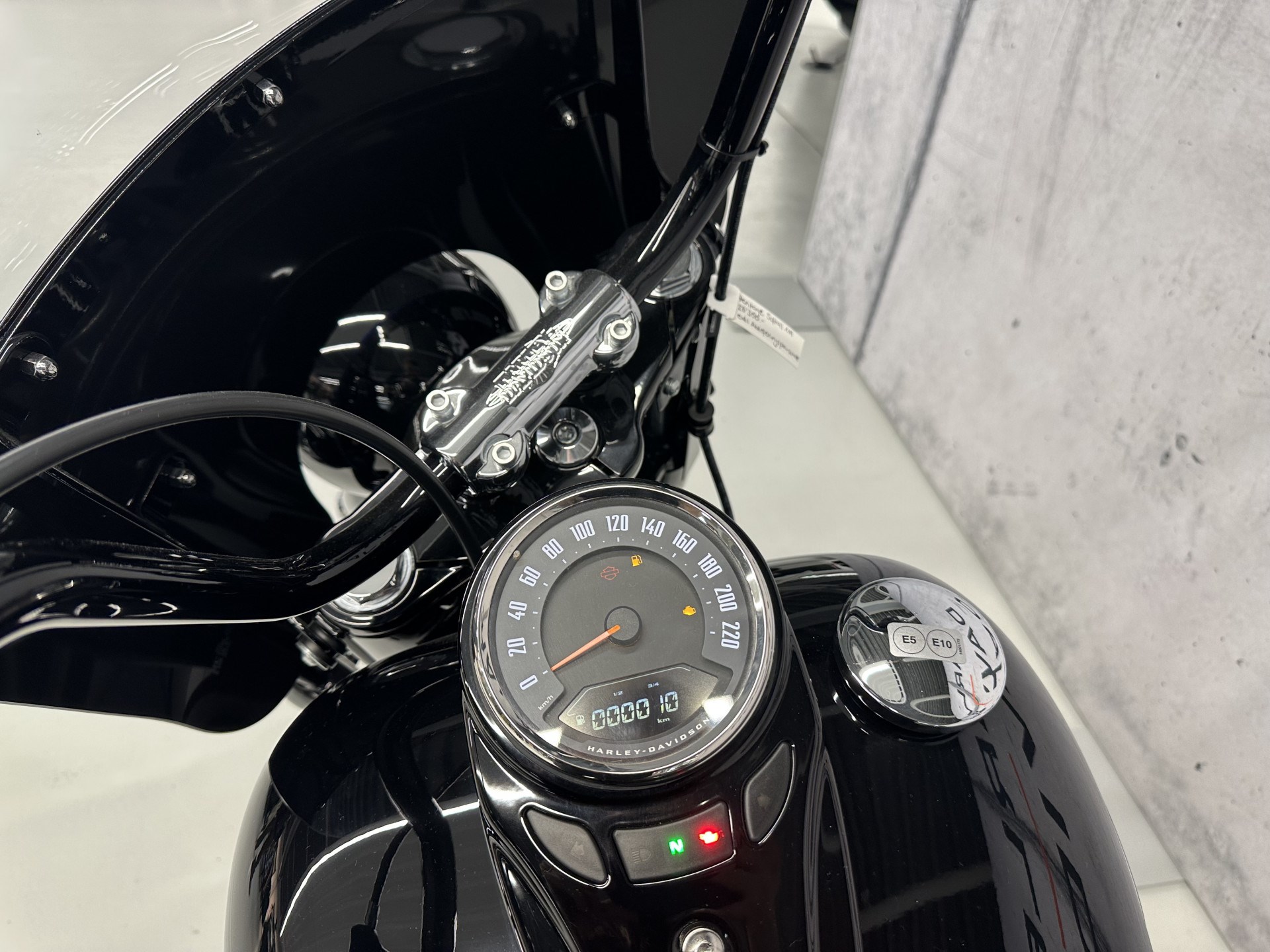 HARLEY-DAVIDSON FLHCS 1868 Softail Heritage Classic 114-image-6