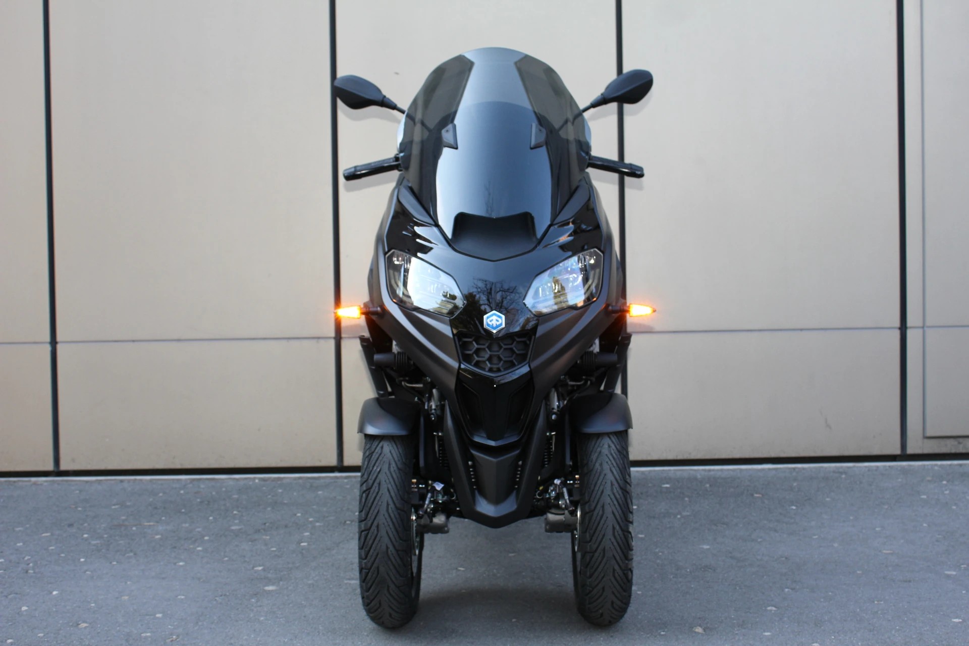 PIAGGIO MP3 310 Sport Euro 5+-showroom-element-1