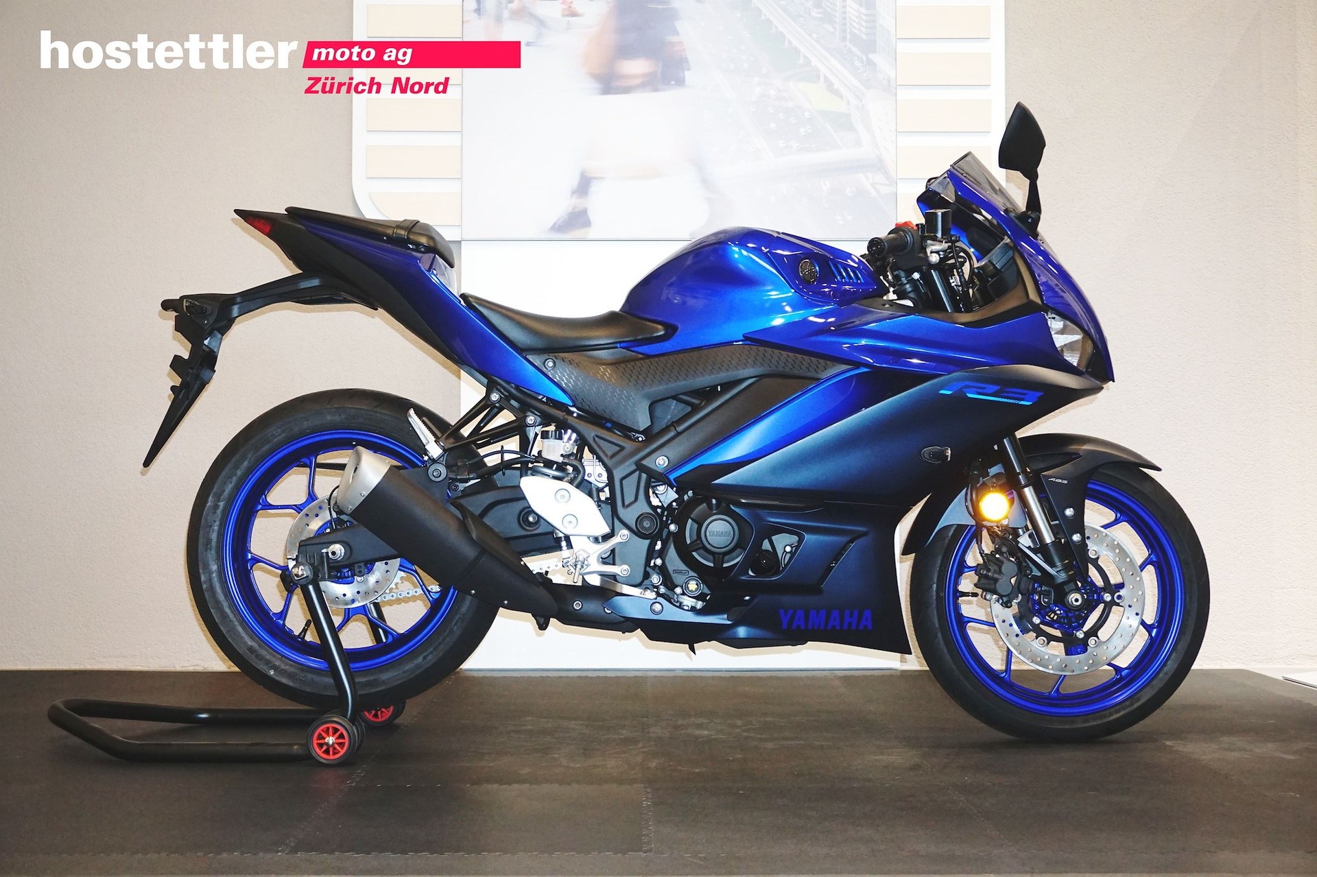YAMAHA YZF-R3 ABS-showroom-element-1