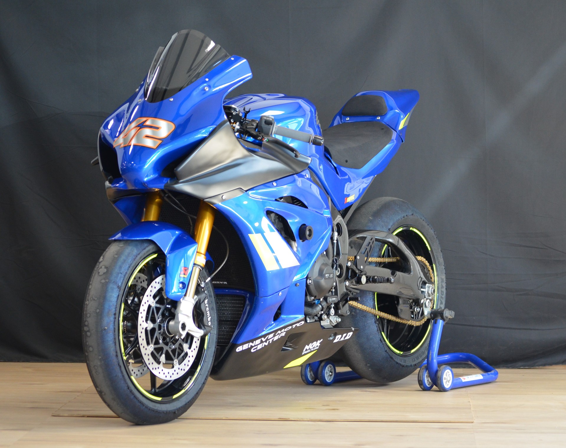 SUZUKI GSX-R 1000 ABS L8-showroom-element-1