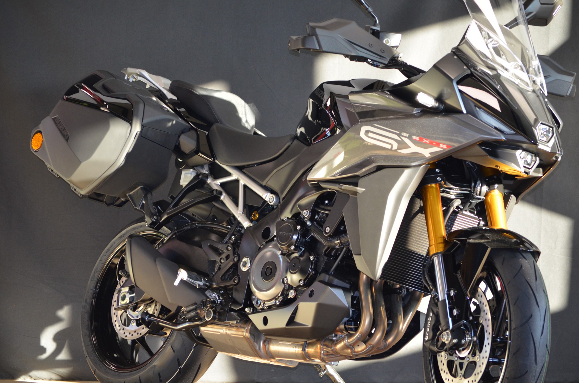 SUZUKI GSX-S 1000 GX TRAVEL-image-8