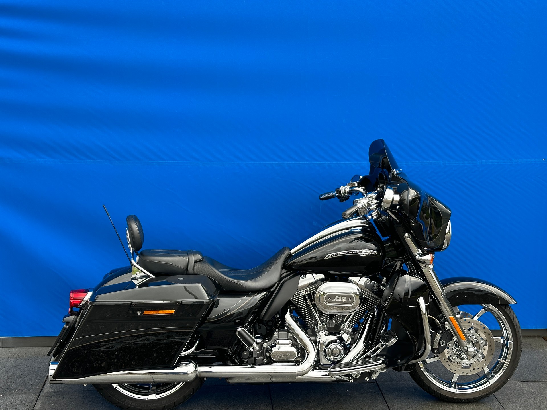 2015 cvo street store glide for sale