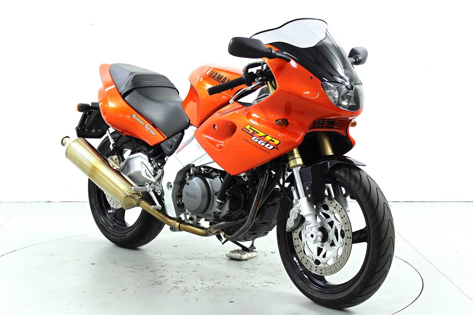 YAMAHA SZR 660-showroom-element-1