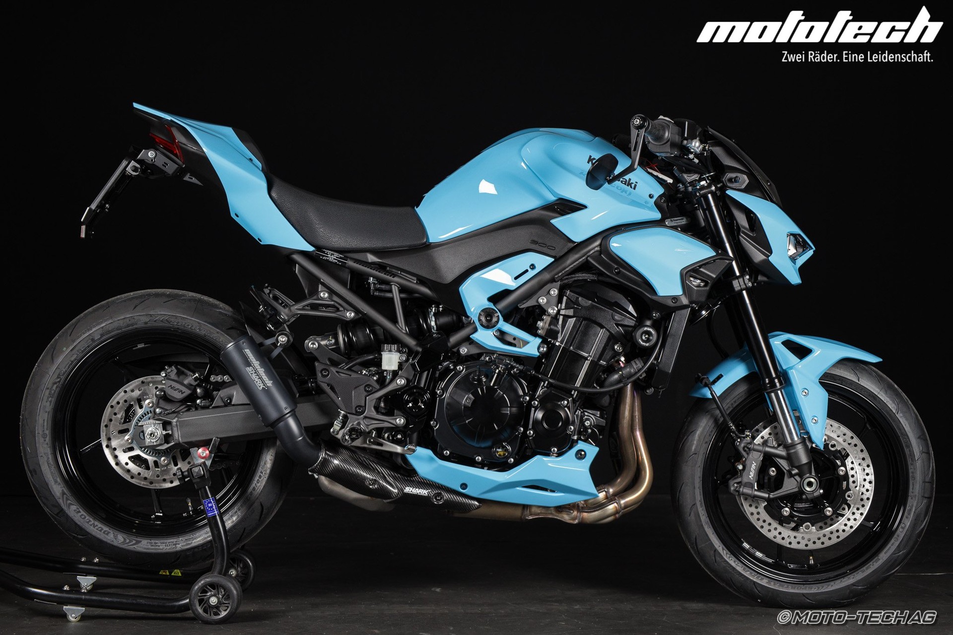 KAWASAKI Z 900 MY25 (35kW) STAGE 1 Ocean Waveblue-showroom-element-1
