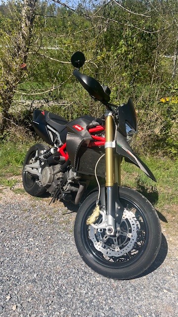 APRILIA Dorsoduro SMV 750 Factory-image-6