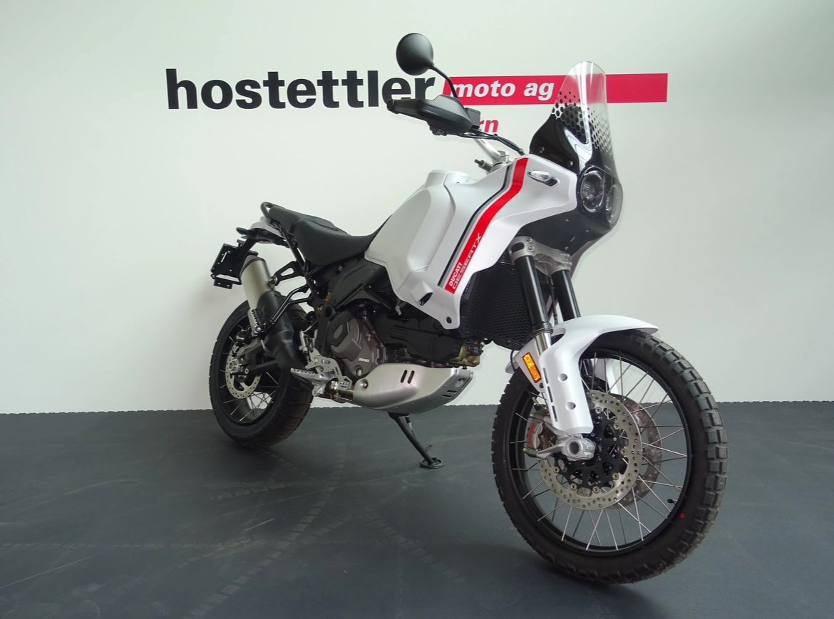 DUCATI Desert X