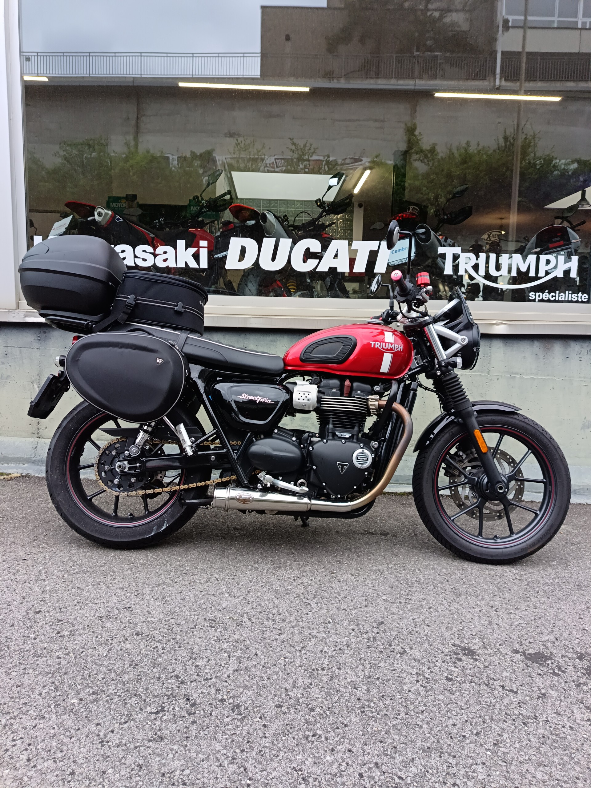 TRIUMPH Street Twin 900 i (35kW)