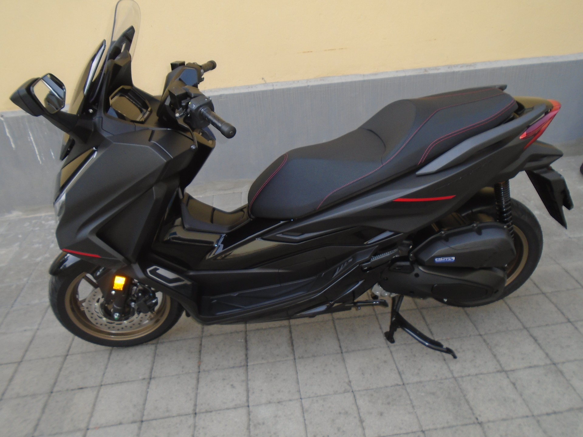 HONDA Nss 125 Forza Special Edition