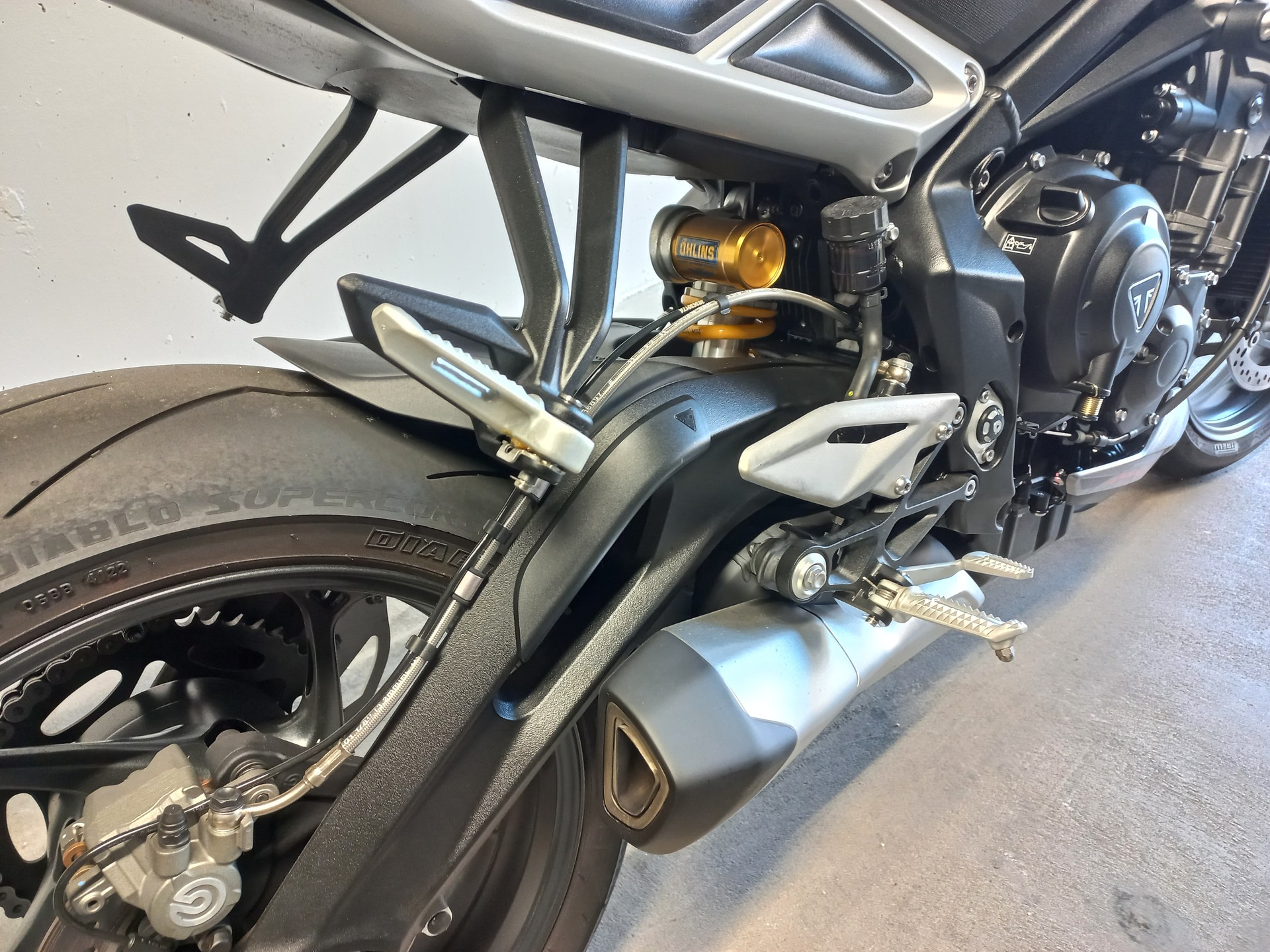 TRIUMPH Street Triple RS 765 Kit WS-image-7