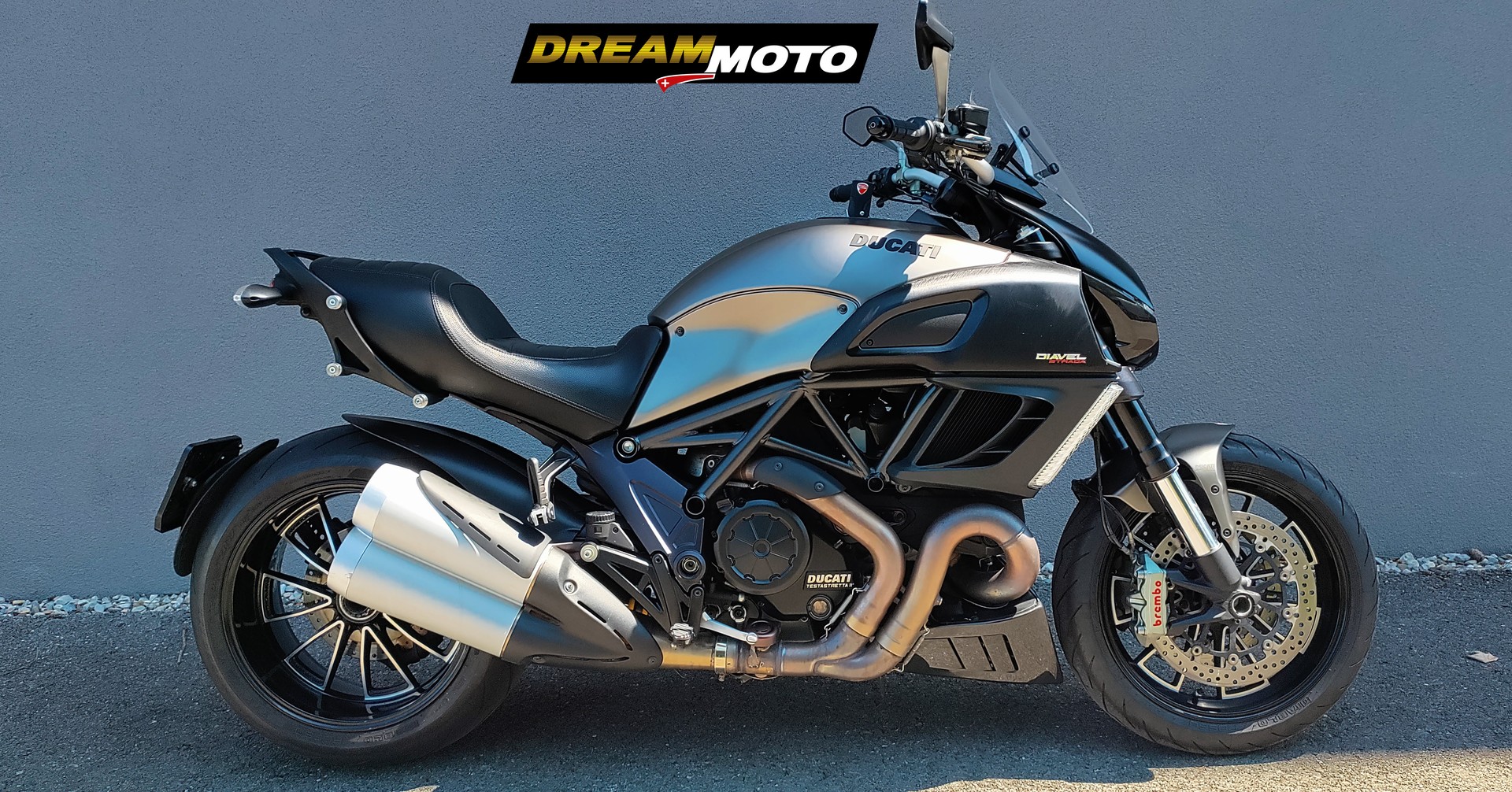 DUCATI Diavel 1200 Strada-showroom-element-1