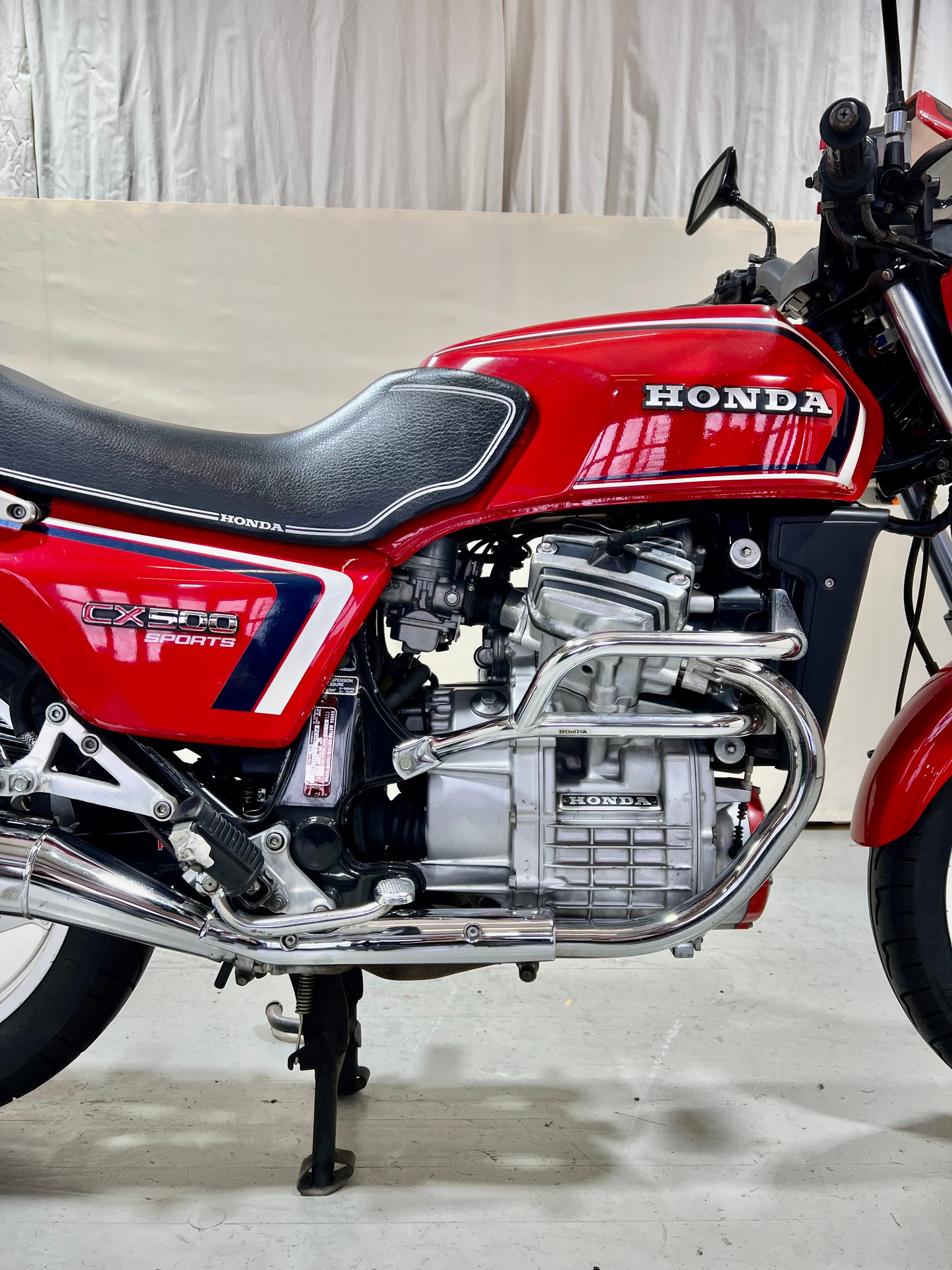 HONDA CX 500 Sports - PC 06-showroom-element-2